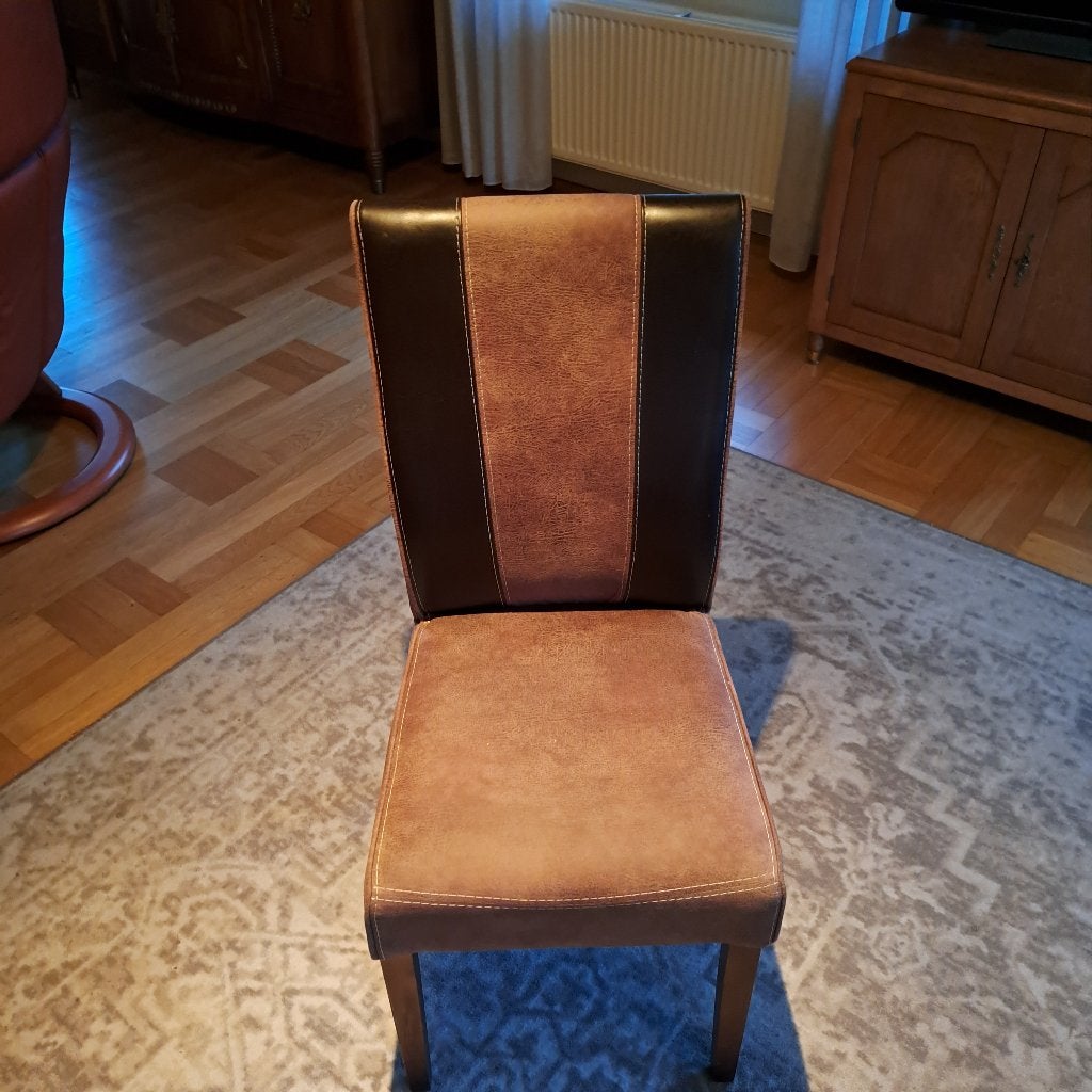 GRATIS stoelen (4 stuks), Ophalen, Gebruikt, Hout, Vier