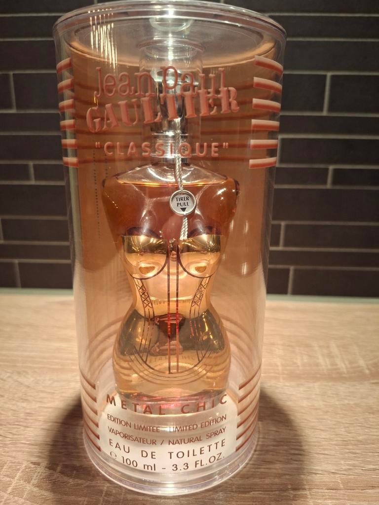 Jean Paul Gaultier Classique 'Metal Chic' collector's item, Ophalen of Verzenden, Nieuw, Parfumfles, Gevuld