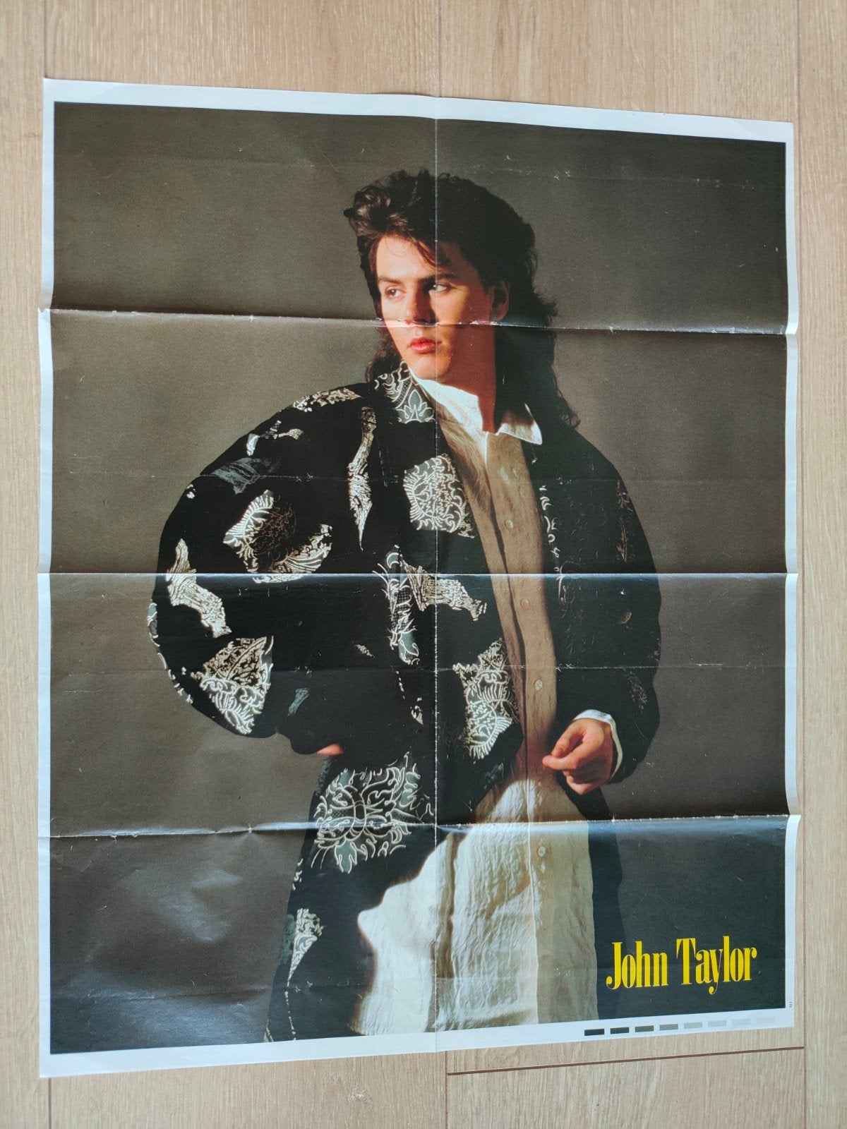 Hitkrant Super Poster John Taylor, Rechthoekig Staand, Deurposter of groter, Ophalen of Verzenden, Zo goed als nieuw