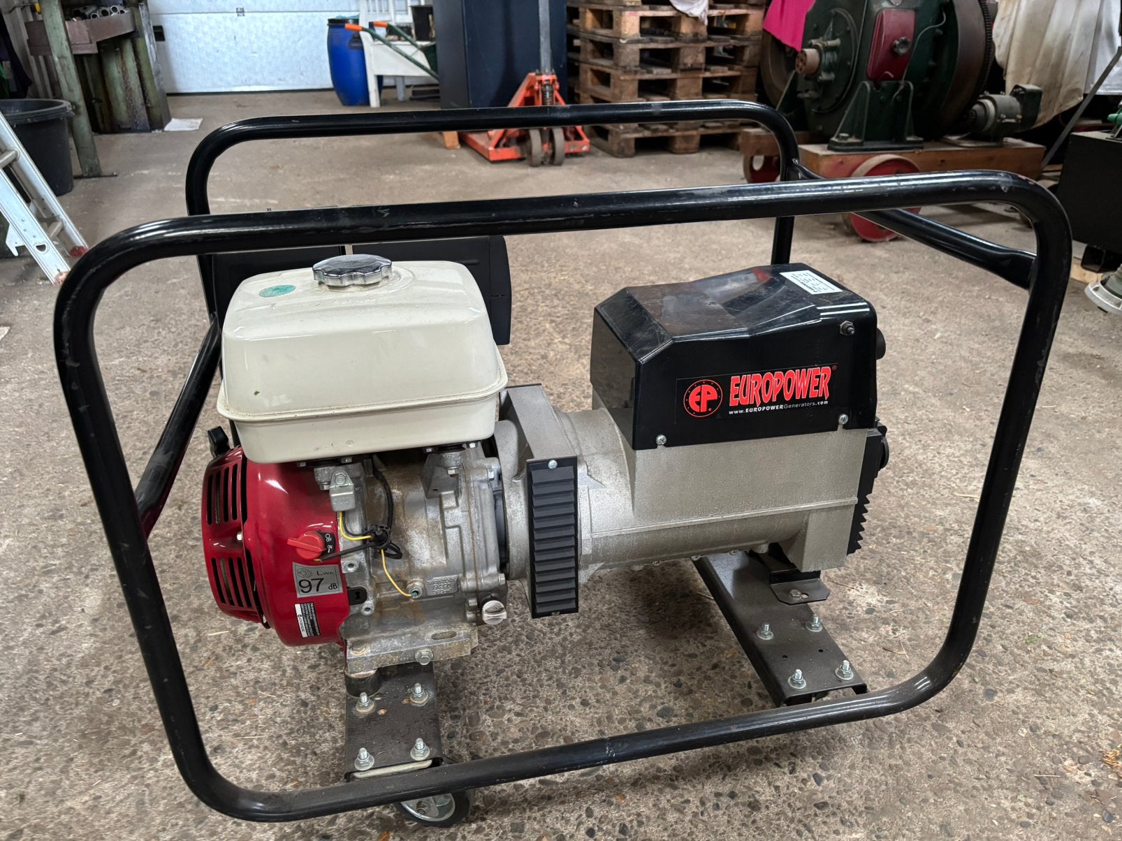 Honda lasgenerator, Ophalen, Zo goed als nieuw, 150 tot 250 ampère, Elektroden