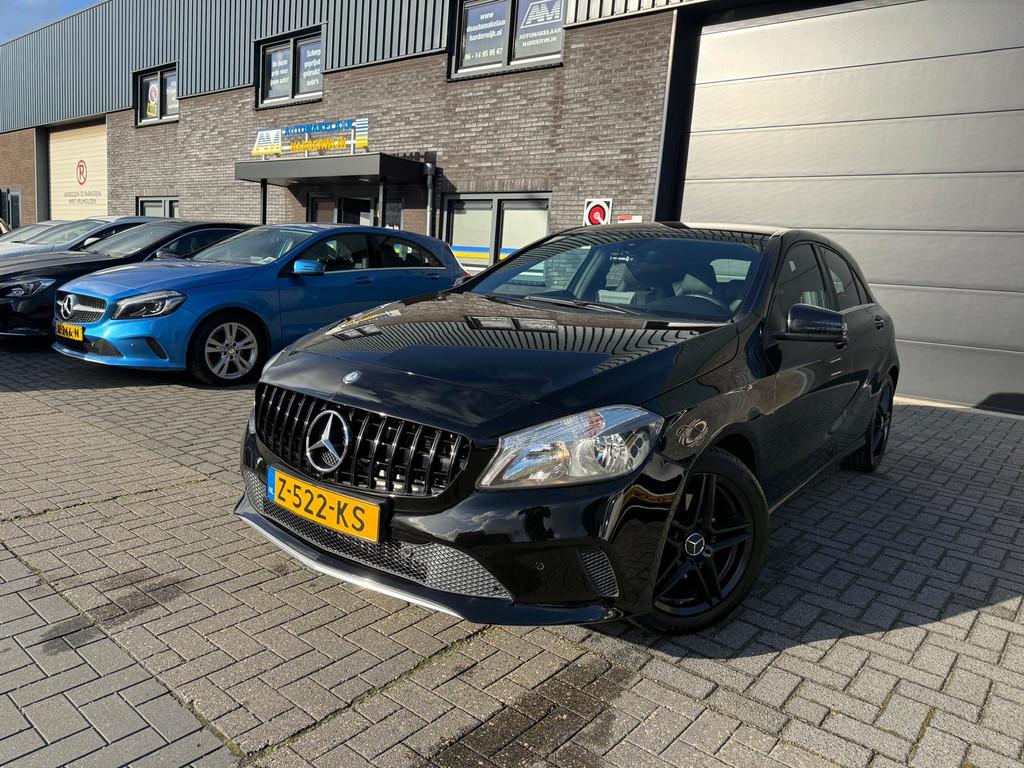 Mercedes-Benz A-Klasse 200 Prestige | 1E EIGENAAR | 12MND GA, Auto's, Mercedes-Benz, Voorwielaandrijving, Stof, Gebruikt, Zwart