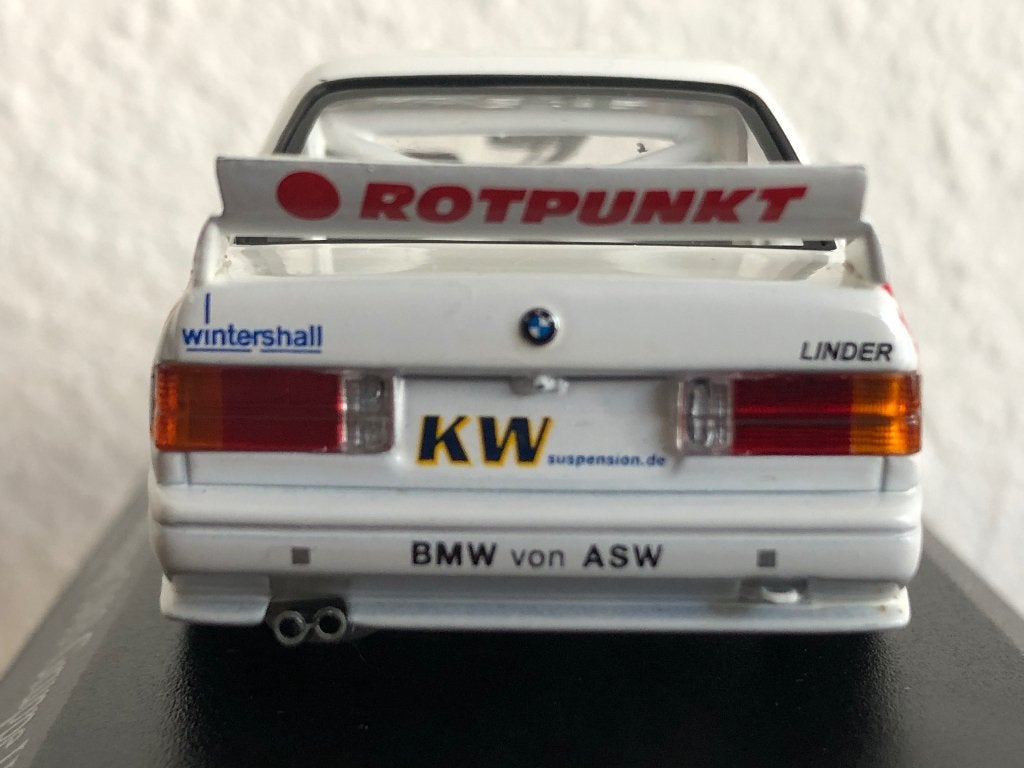 Mdl.031 / BMW E30 M3 " Rotpunkt " #377 (Reuter Motorsport), Ophalen of Verzenden, Nieuw, Auto, MiniChamps