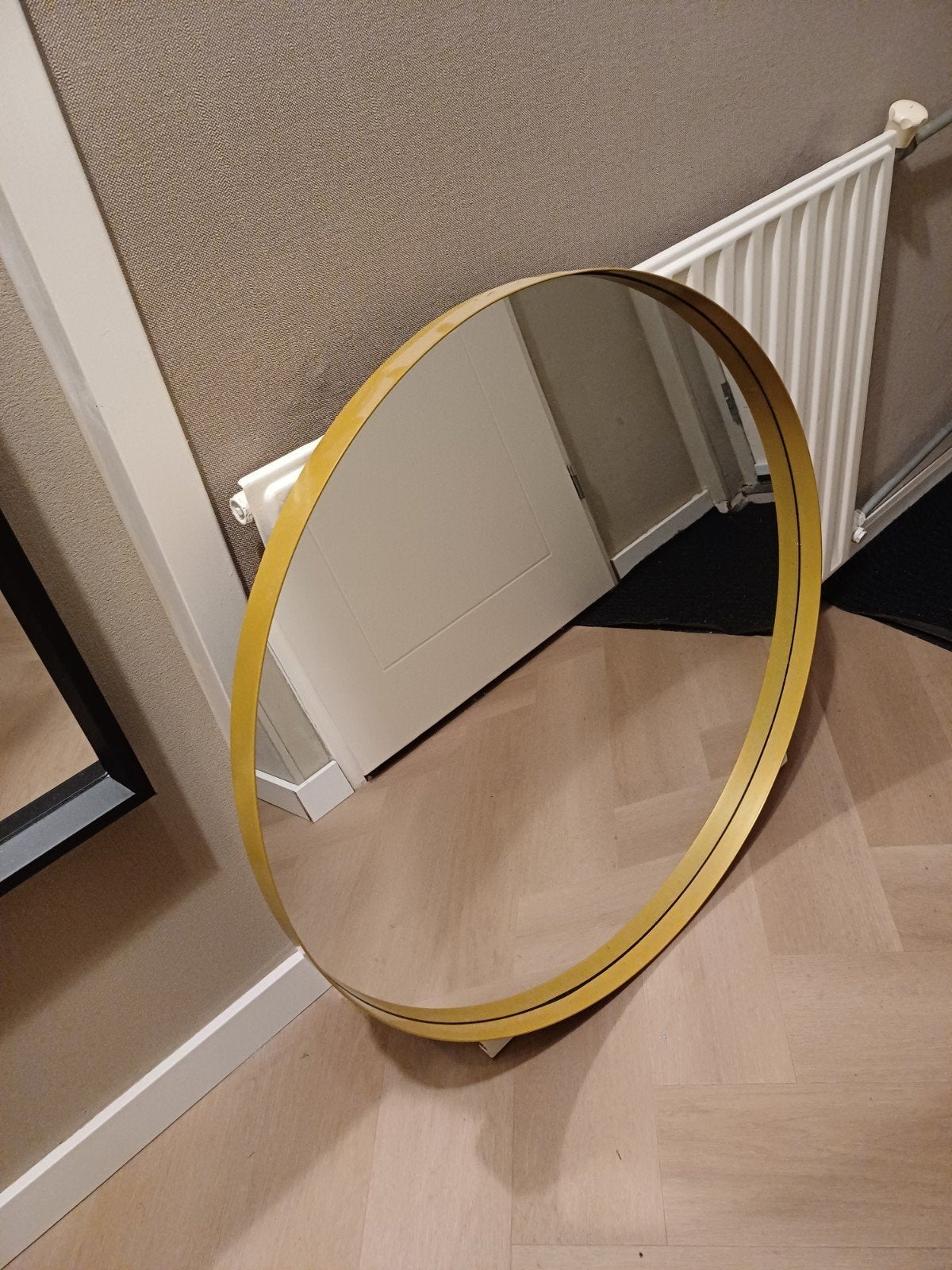 Gouden ronde spiegel - 75 cm doorsnee, Ophalen, Rond, Zo goed als nieuw, Minder dan 100 cm