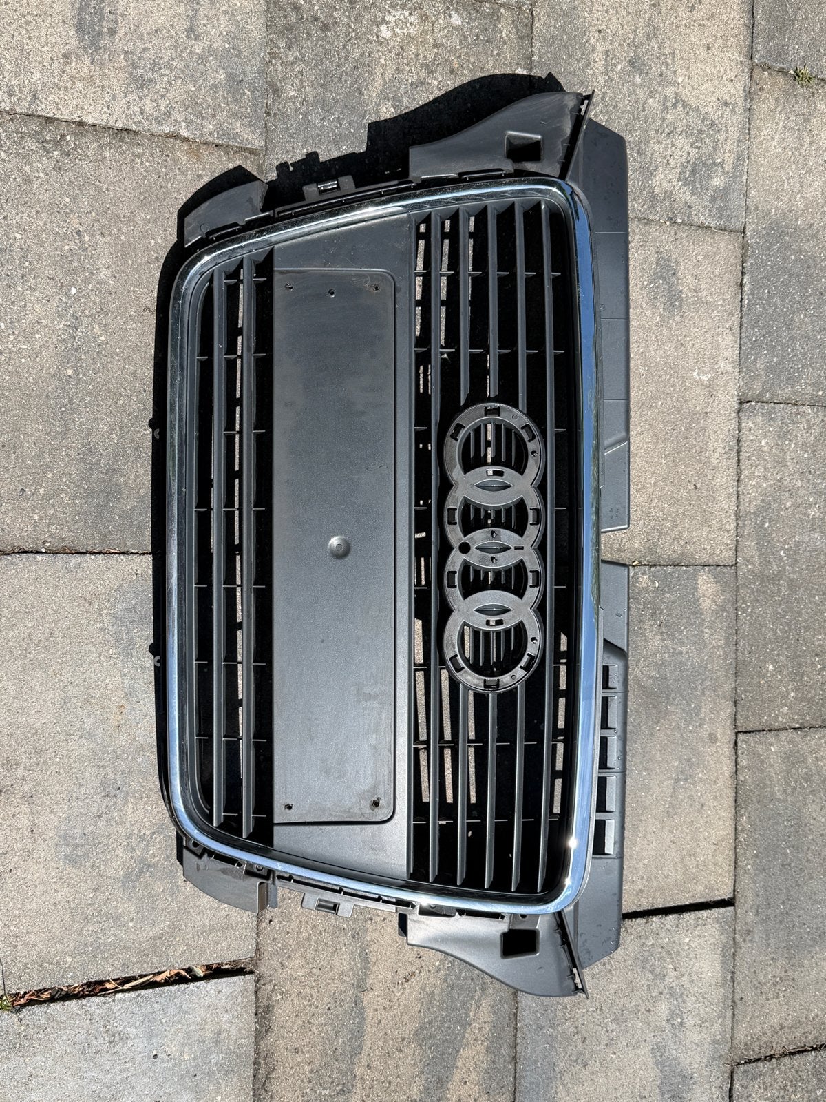 Originele Audi a3 8p 2009 front gril, Ophalen, Nieuw, Audi, Bumper