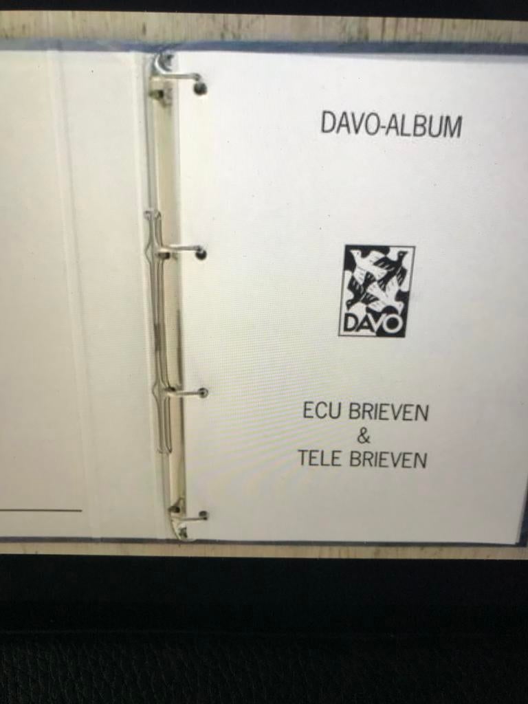2 Davo albums met cassette met Tele brieven  of ECU brieven, Verzenden, Nederland