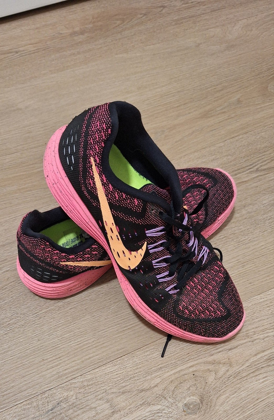Nike LunarTempo – EU 42.5 – Black/Pink, Ophalen of Verzenden, Zo goed als nieuw, Hardlopen, Hardloopschoenen