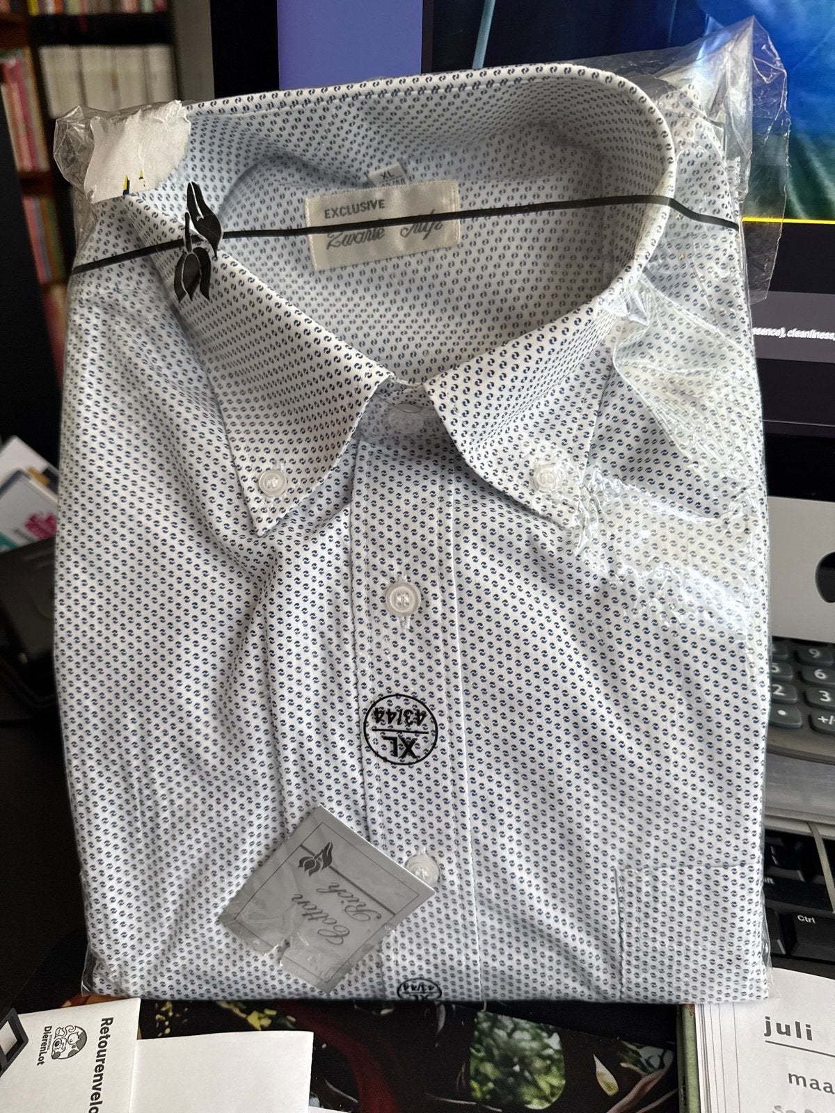 Nieuw overhemd Zwarte Tulp, maat 43/44 (XL), Kleding | Heren, Overhemden, Ophalen of Verzenden, Nieuw, Halswijdte 43/44 (XL)