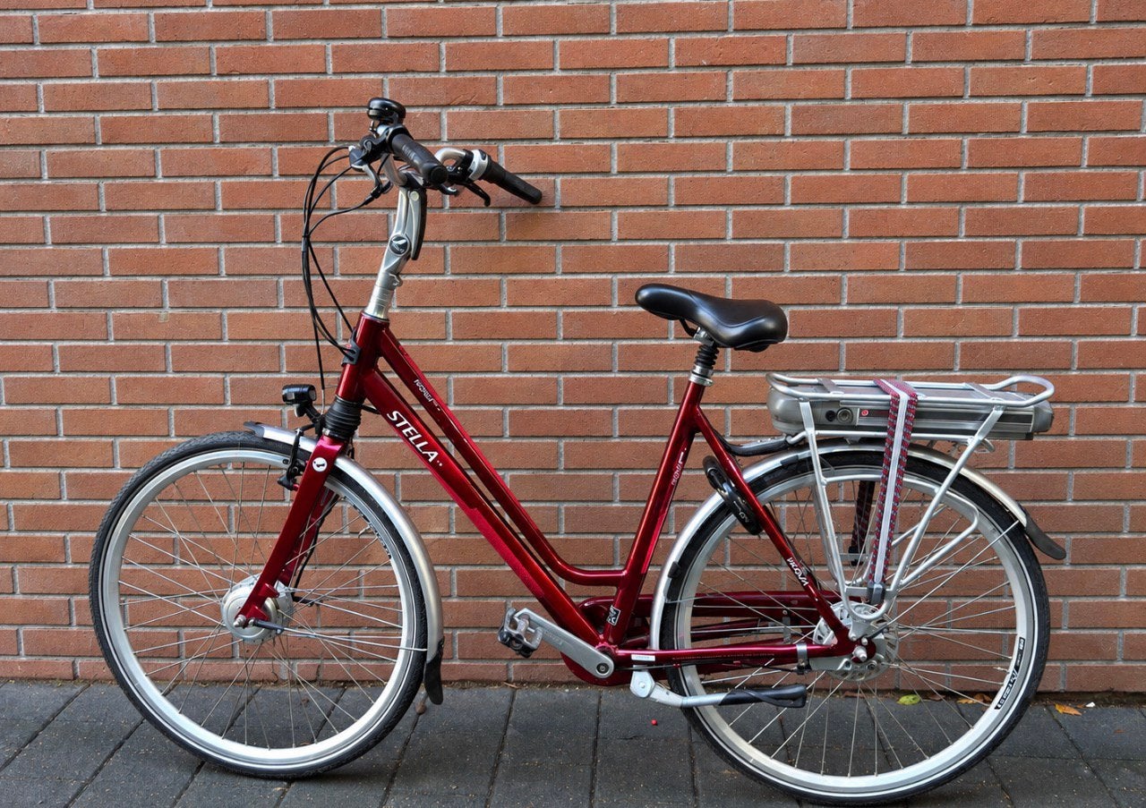 Zo goed als nieuw! Stella Vicenza ebike 643 km!, Fietsen en Brommers, Ophalen, Zo goed als nieuw, Elektrische fiets, Voorvork