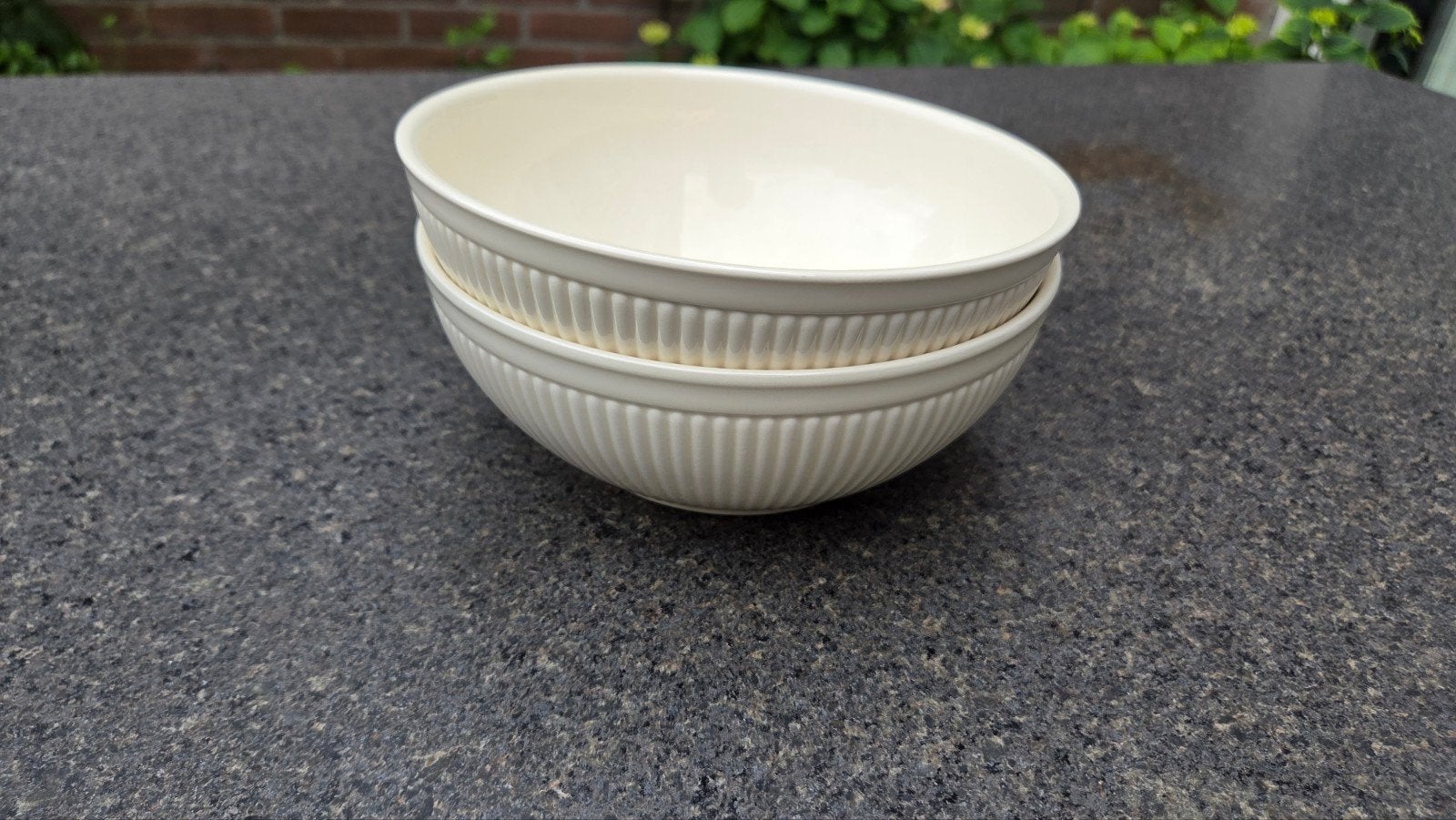 2 Wedgwood Edme kommen - 18 cm doorsnede, Ophalen of Verzenden, Zo goed als nieuw, Kom(men), Wedgwood
