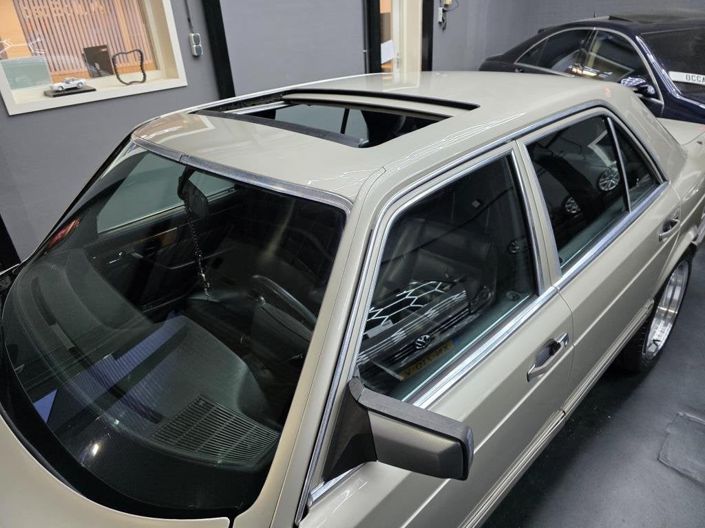 Mercedes-Benz S-klasse 560 SE Compleet gerestaureerd !, foto 6