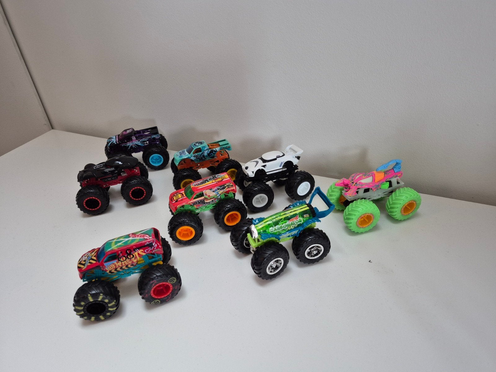 Hot Wheels Monster Trucks Collectie - 8 stuks, Ophalen of Verzenden, Gebruikt