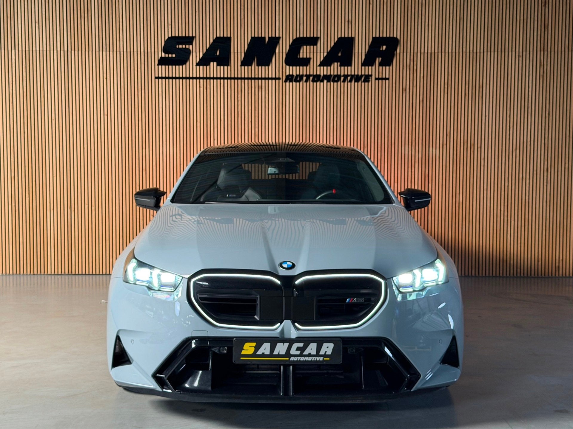BMW 5-serie M5 - 5 serie 727 PK PANO| Bowers & Wilkins| M- D, Auto's, Automaat, Gebruikt, 2000 kg, 4395 cc