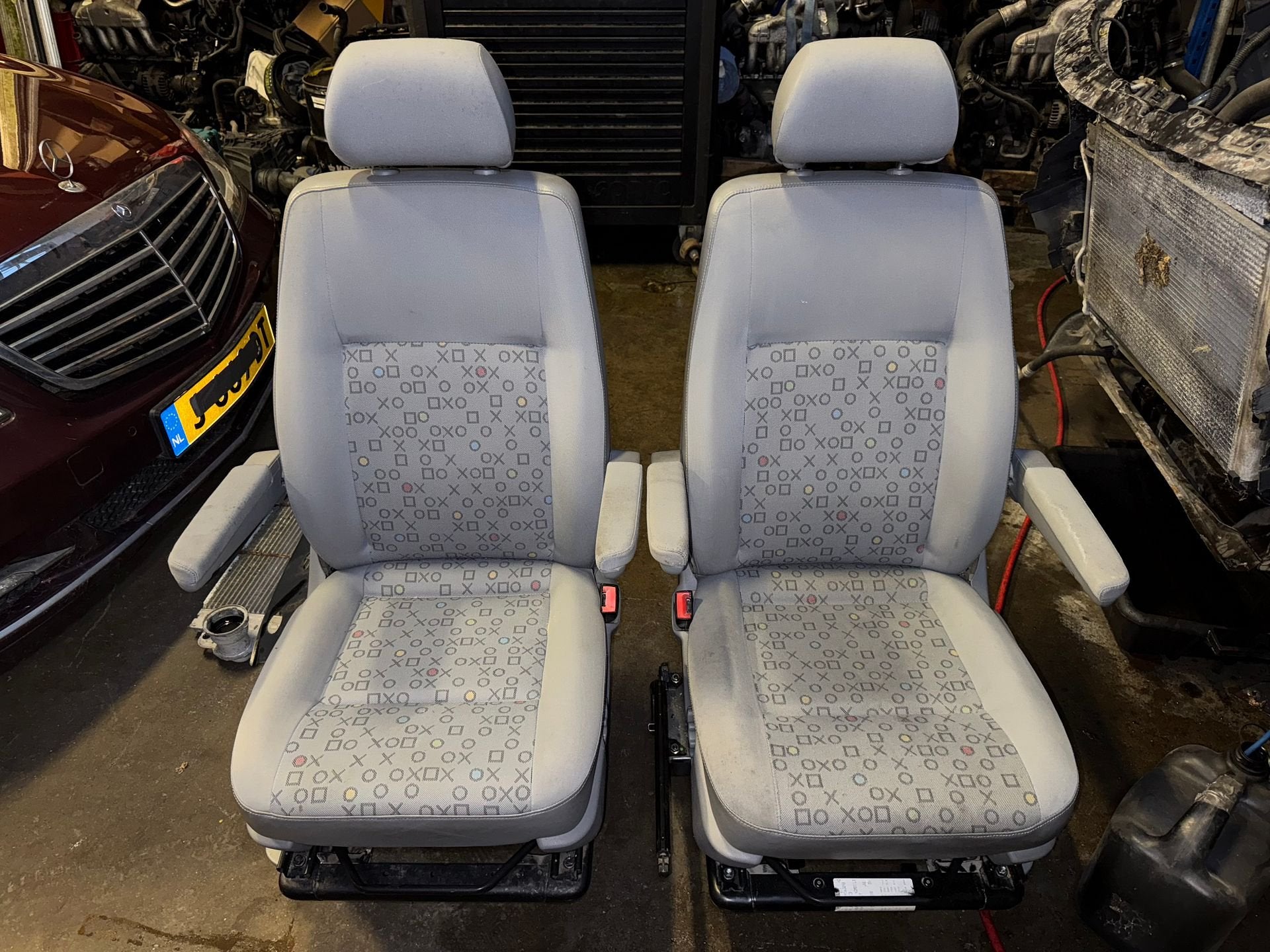 Volkswagen T5 luxe voorstoelen, Auto-onderdelen, Interieur en Bekleding, Ophalen, Gebruikt, -, Volkswagen