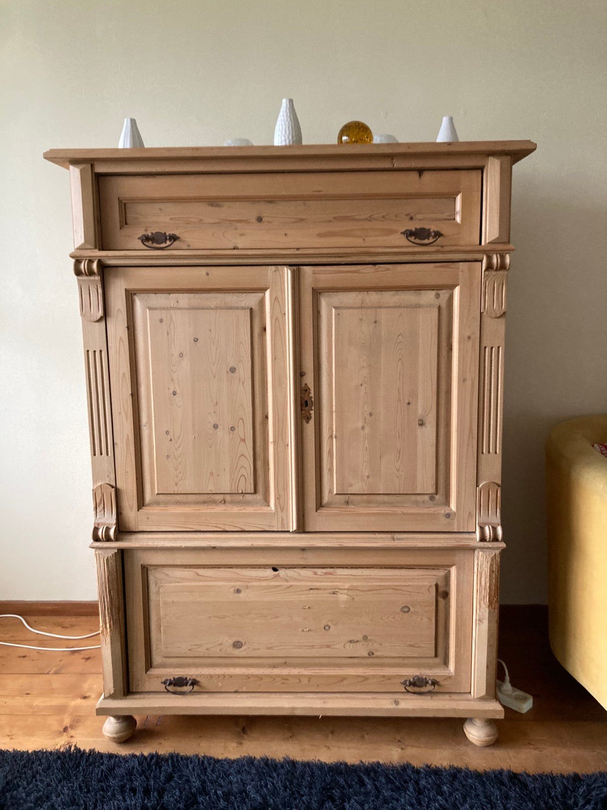 Grenen TV kast, Ophalen, 100 tot 150 cm, Zo goed als nieuw, Minder dan 100 cm