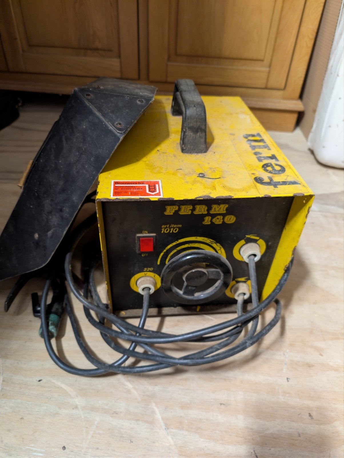Ferm 140 lasapparaat met elektroden en toebehoren, Ophalen, Gebruikt, 150 tot 250 ampère, Elektroden
