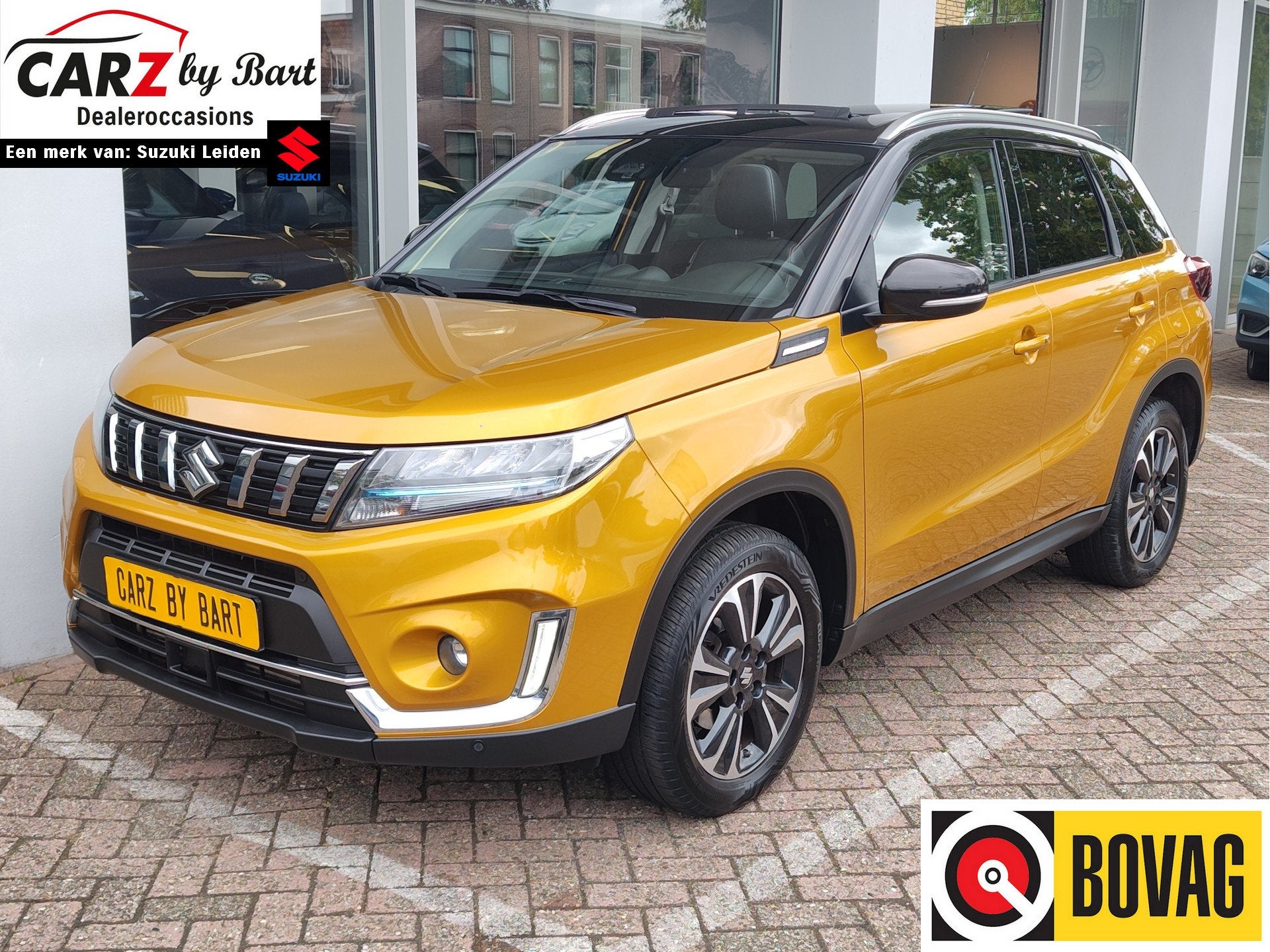 Suzuki Vitara 1.4 BOOSTERJET STYLE SMART HYBRID Open dak | A, 12 maanden, Gebruikt, Zwart, Geel