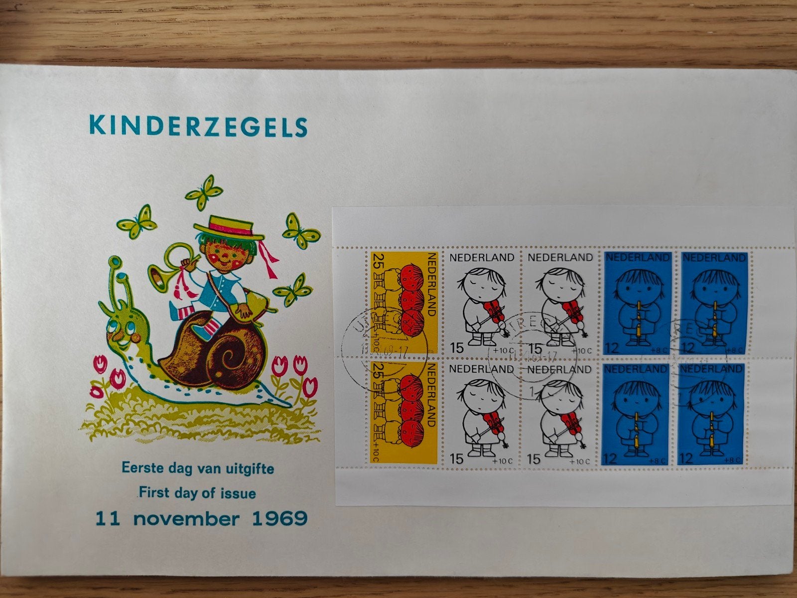 Kinderzegels Nederland 1969 - FDC groot formaat, Postzegels en Munten, Ophalen of Verzenden, Na 1940, Gestempeld