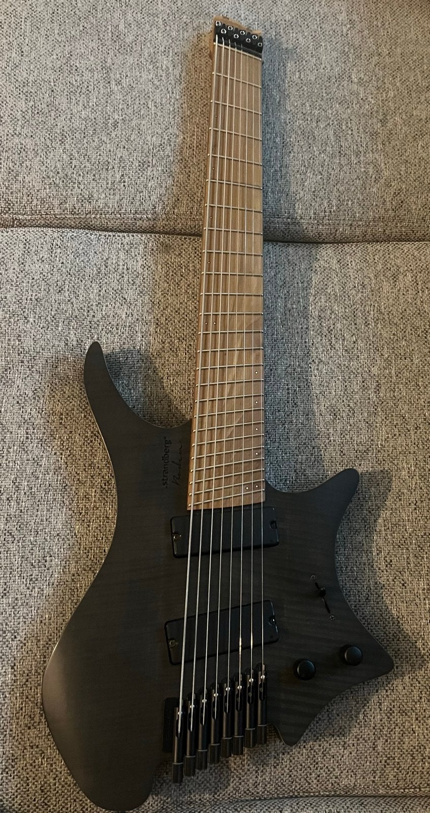 Strandberg Boden 8 Charcoal Black - Spoedverkoop, Muziek en Instrumenten, Ophalen of Verzenden, Gebruikt, Solid body, Overige merken