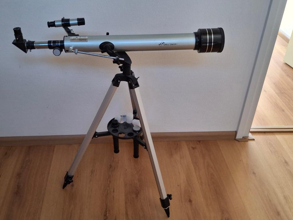 Spectron Telescoop met statief en sterrenkaart Eise Eisinga, Gebruikt, Lenzentelescoop (refractor), 80 tot 200 mm, Met statief