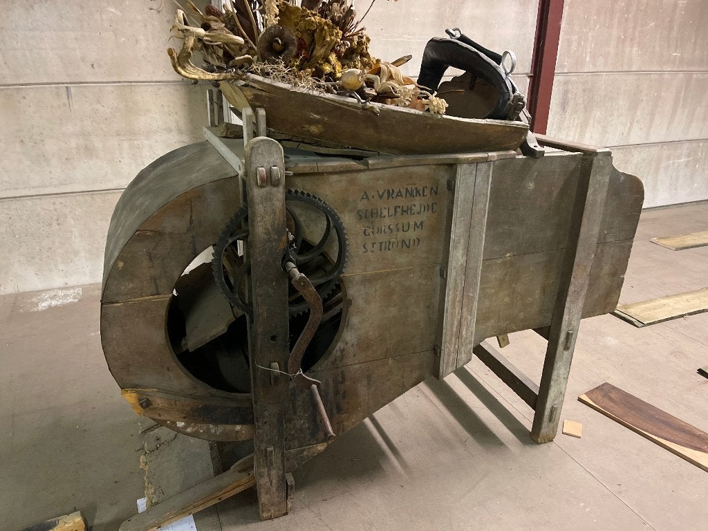 HOUTEN MOLEN, Antiek en Kunst, Ophalen