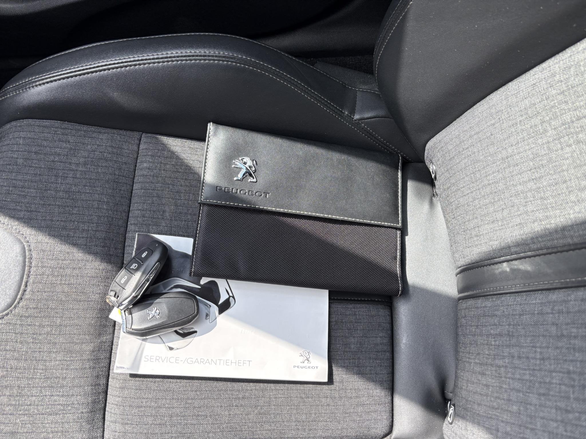 Peugeot 508 SW 1.6 HYbrid Blue Lease Allure / Trekhaak 1340, 745 kg, Gebruikt, Euro 6, 4 cilinders