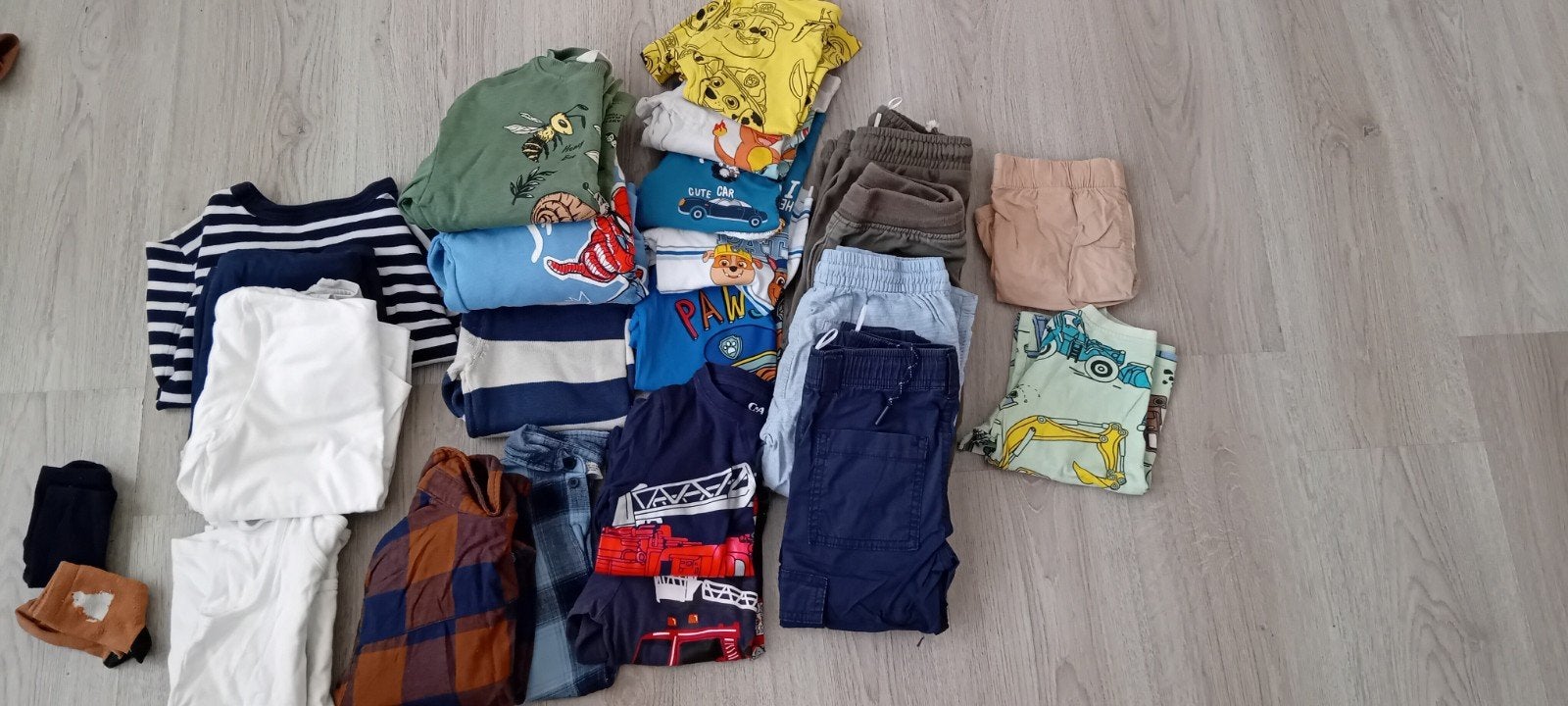 Grote kledingbundel voor jongens - 5/6 jaar, Kinderen en Baby's, Kinderkleding | Overige, Verzenden, Gebruikt, Diverse merken