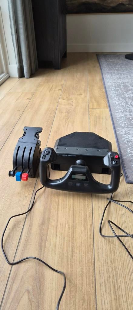 Logitech G Saitek Pro Flight Yoke System, Ophalen, Zo goed als nieuw, Logitech