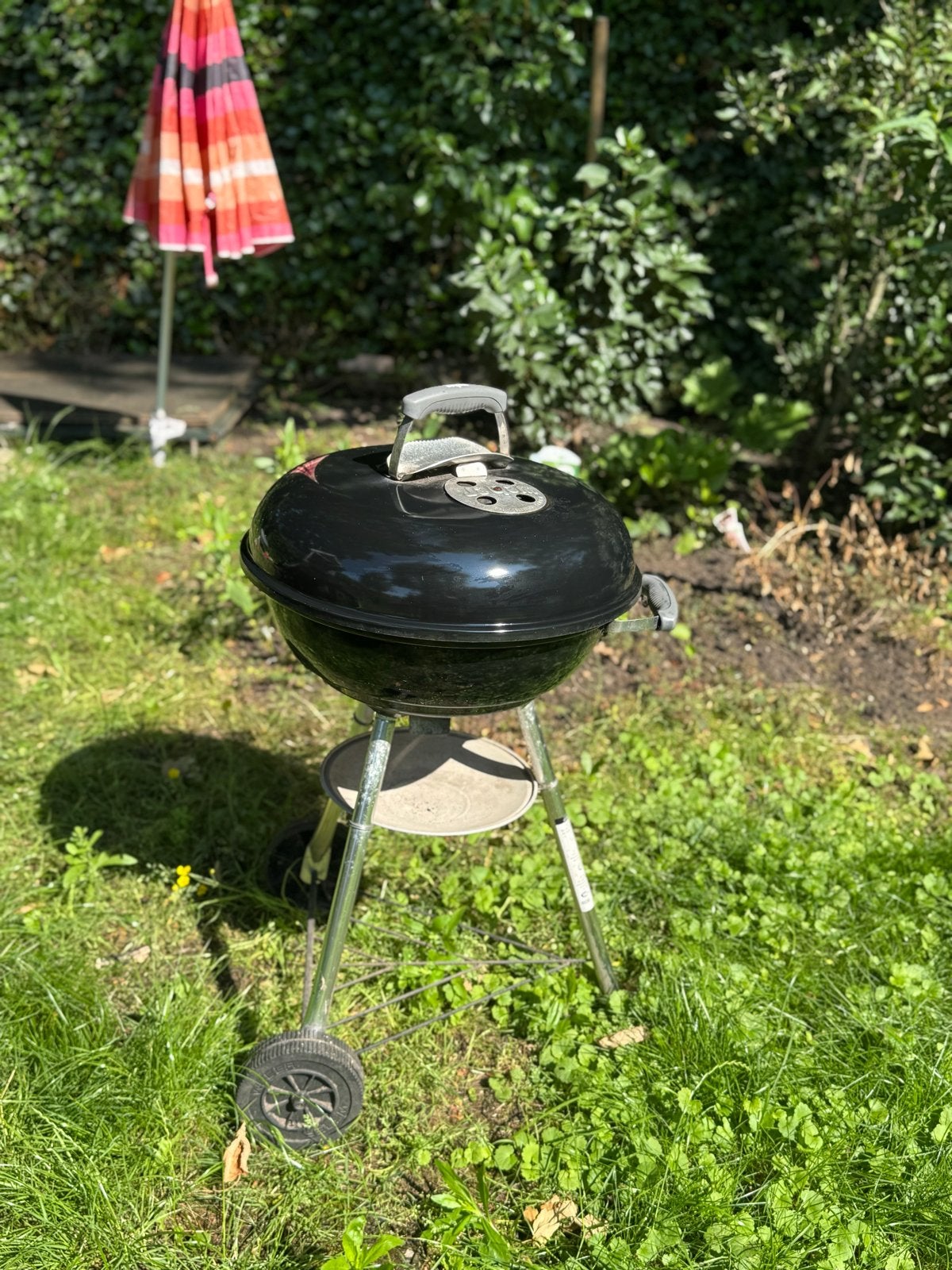 Weber Compact Kettle Houtskoolbarbecue, Ophalen, Gebruikt