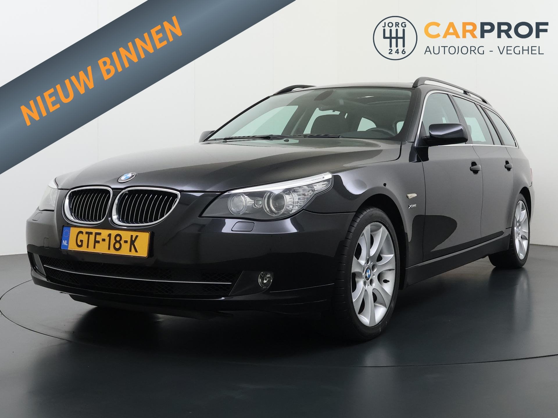BMW 5-serie Touring 530xi Youngtimer Panoramadak 4WD nieuwe, Auto's, BMW, Automaat, Gebruikt, Zwart, Leder
