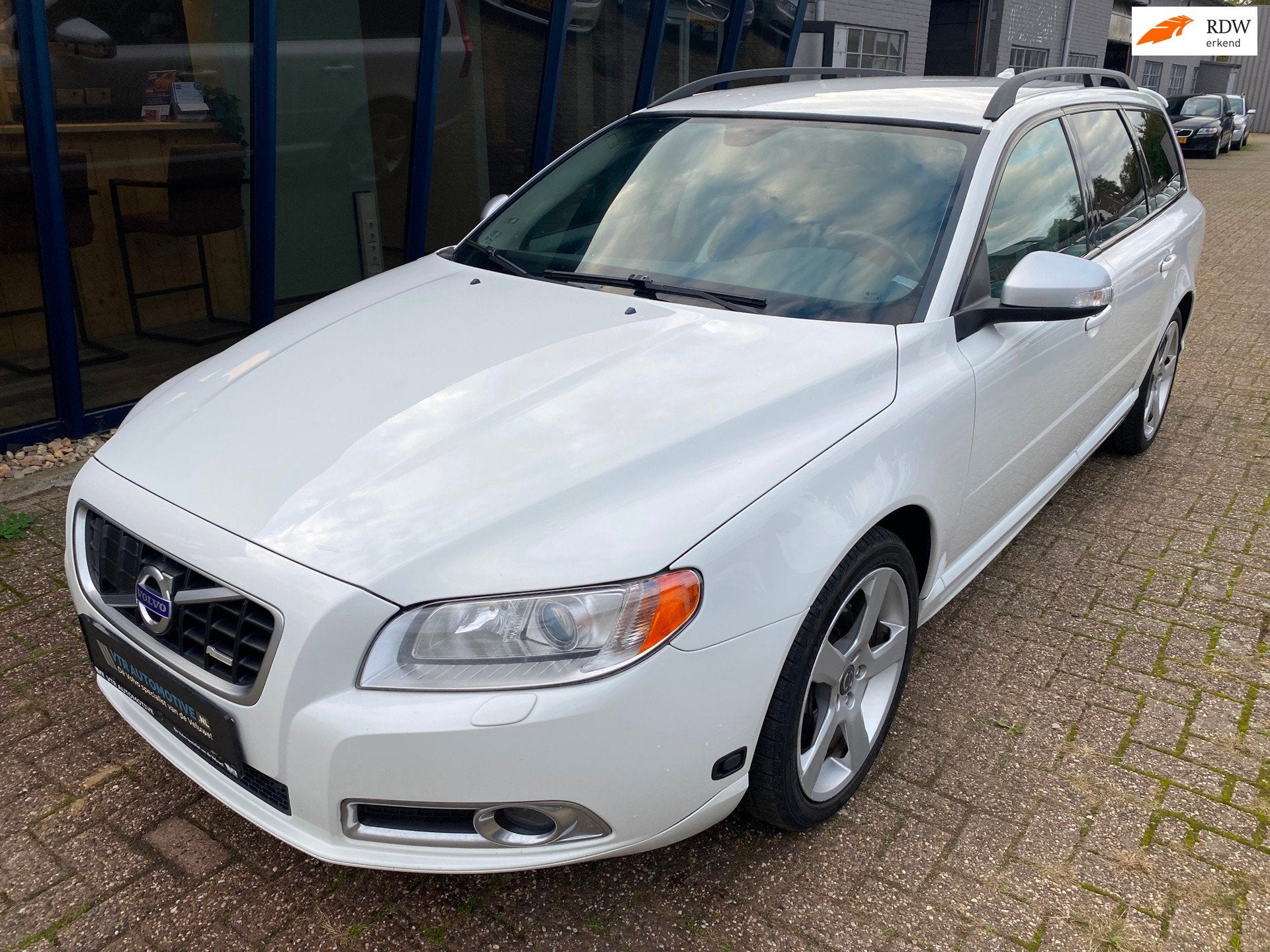 Volvo V70