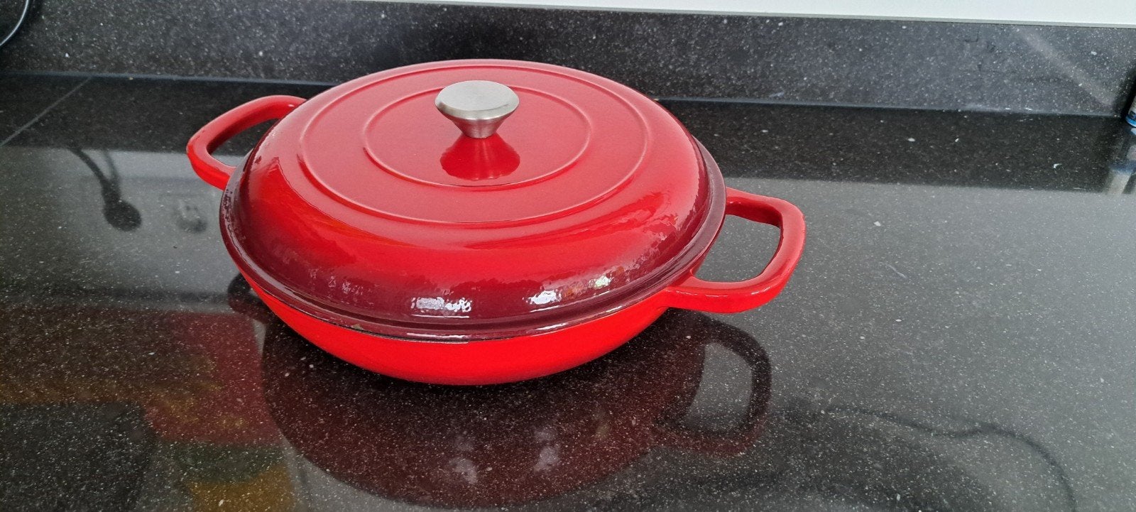 Ernesto lage gietijzeren braadpan geëmailleerd 30cm doorsnee, Ophalen of Verzenden, Gietijzer