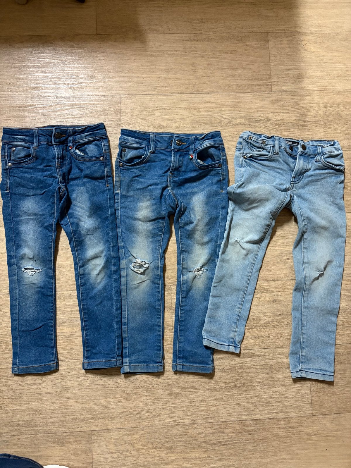 2 Unlocked spijkerbroeken maat 110, Ophalen of Verzenden, Gebruikt, Jongen of Meisje, Broek