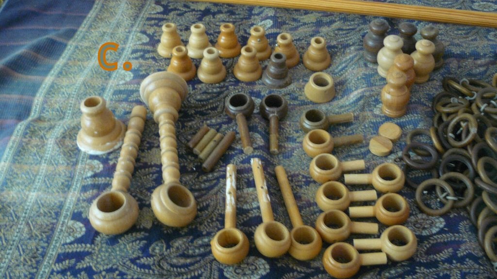 Gordijnroedes, steunen en veel ringen, Ophalen, Hout