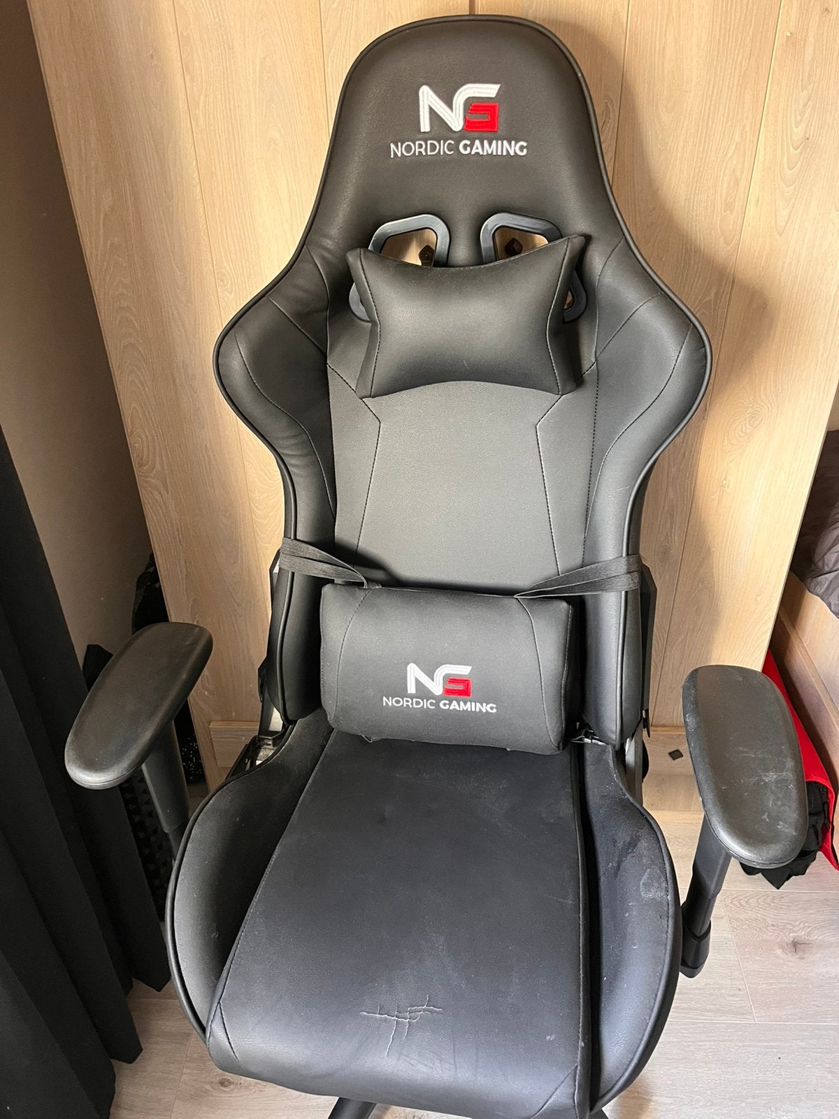 Nordic gaming racer gamingstoel, Ophalen, Gebruikt, Zwart, Gaming bureaustoel