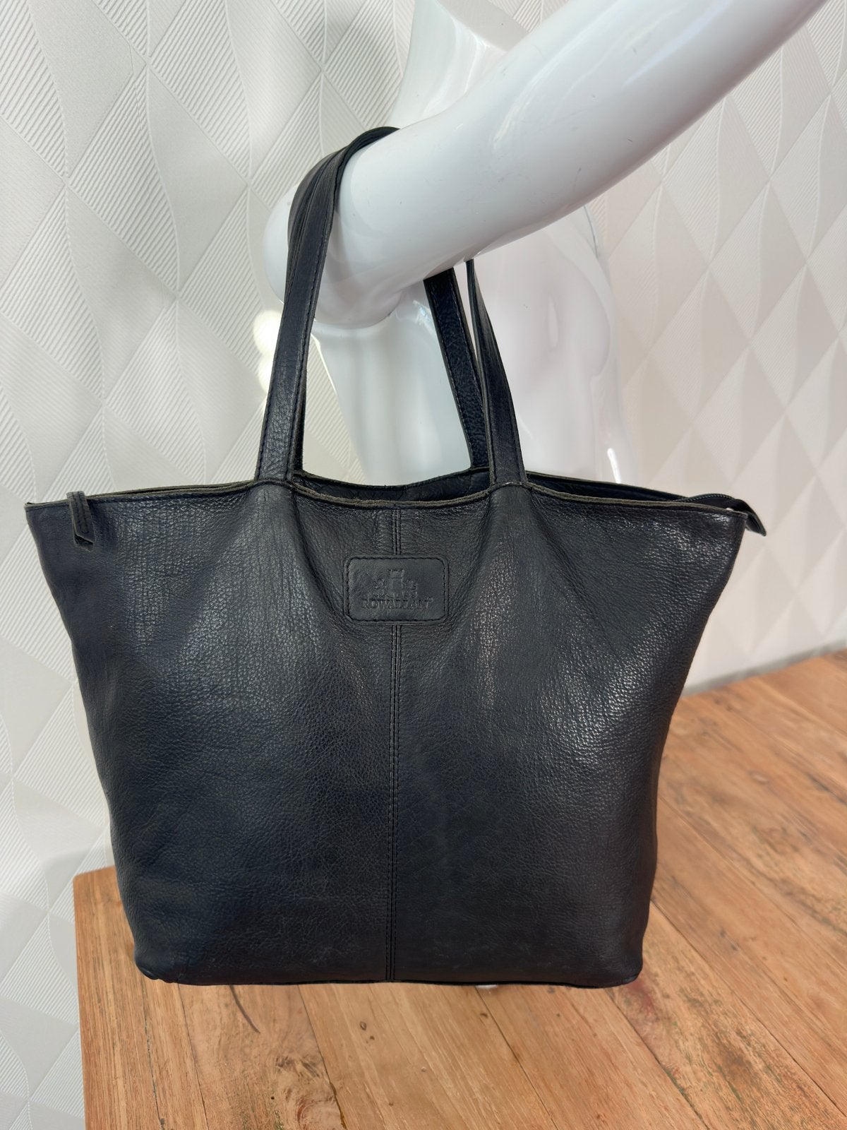 Rowalan tote bag, schoudertas, Zwart, Leer, Ophalen of Verzenden, Gebruikt, Zwart, Shopper