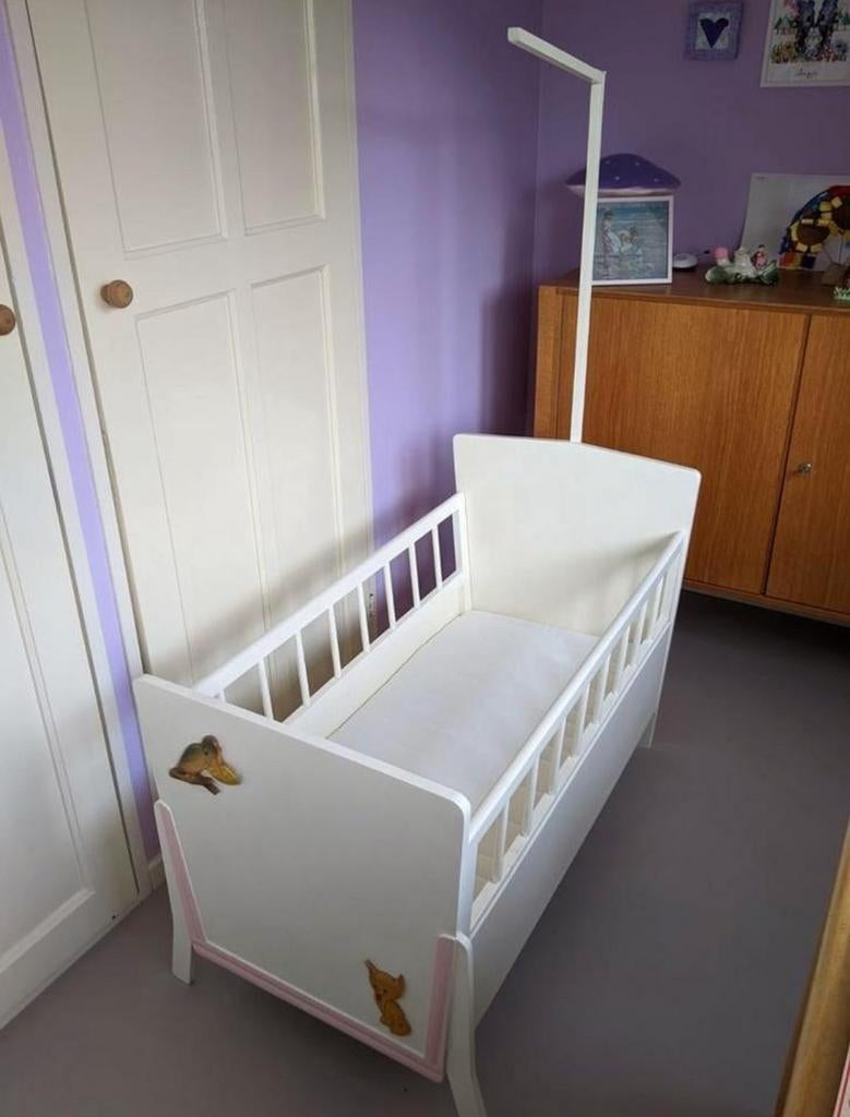 Retro baby bedje, Ophalen, Ledikant
