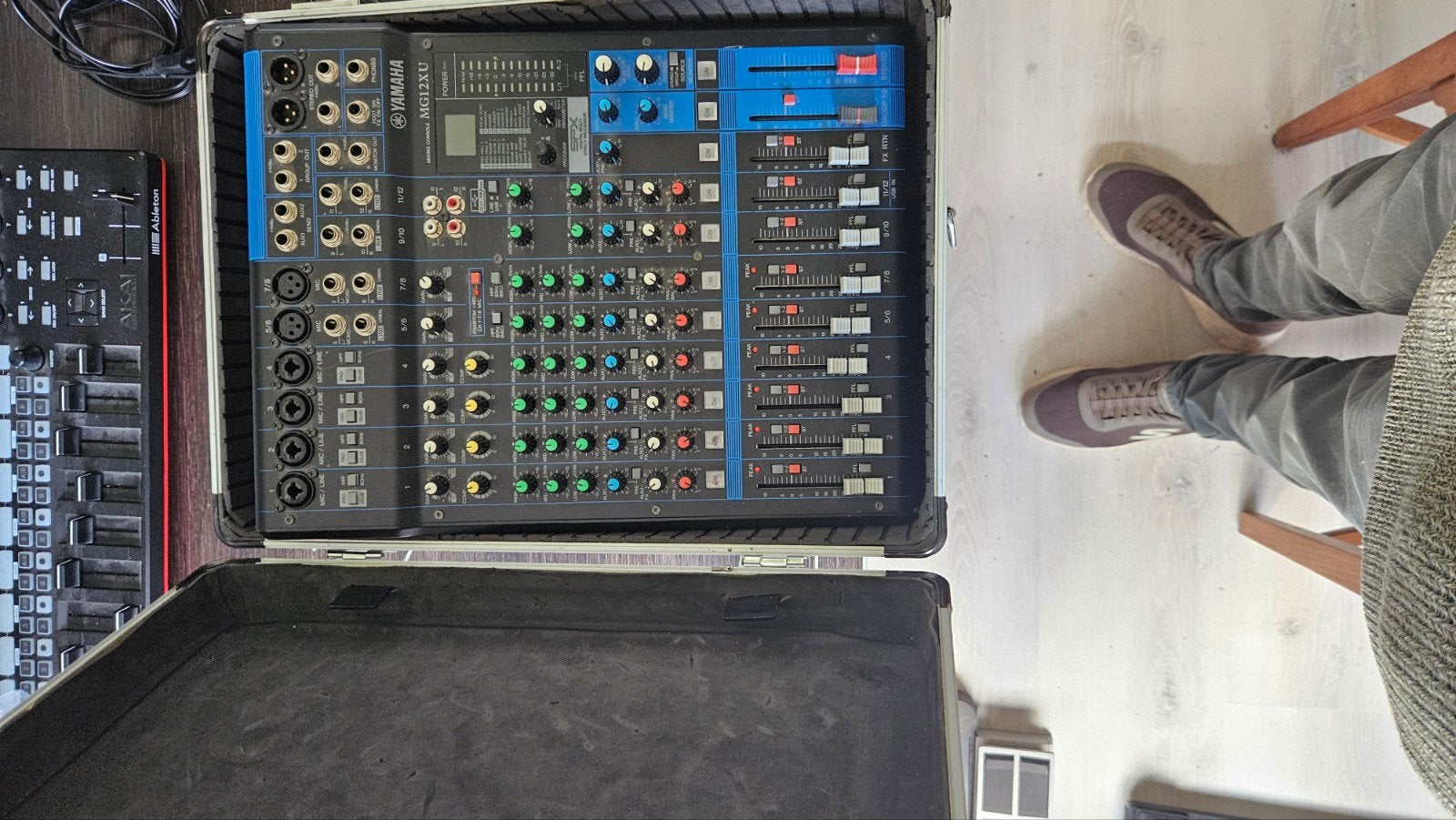 Yamaha MG12XU 12 Kanaal mixer, Muziek en Instrumenten, Ophalen, Gebruikt