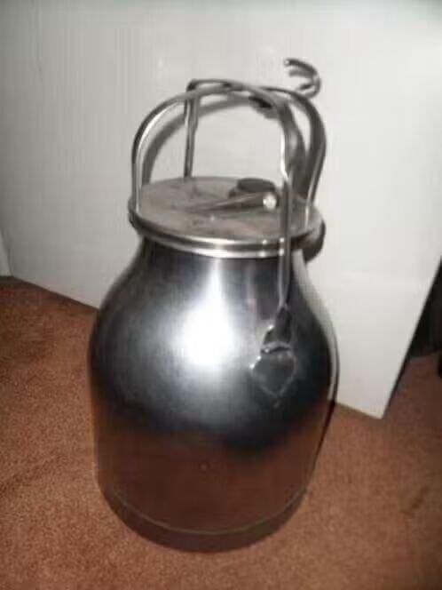 Melkemmer met klemdeksel - 20 liter - ZGAN - €50,=, Ophalen
