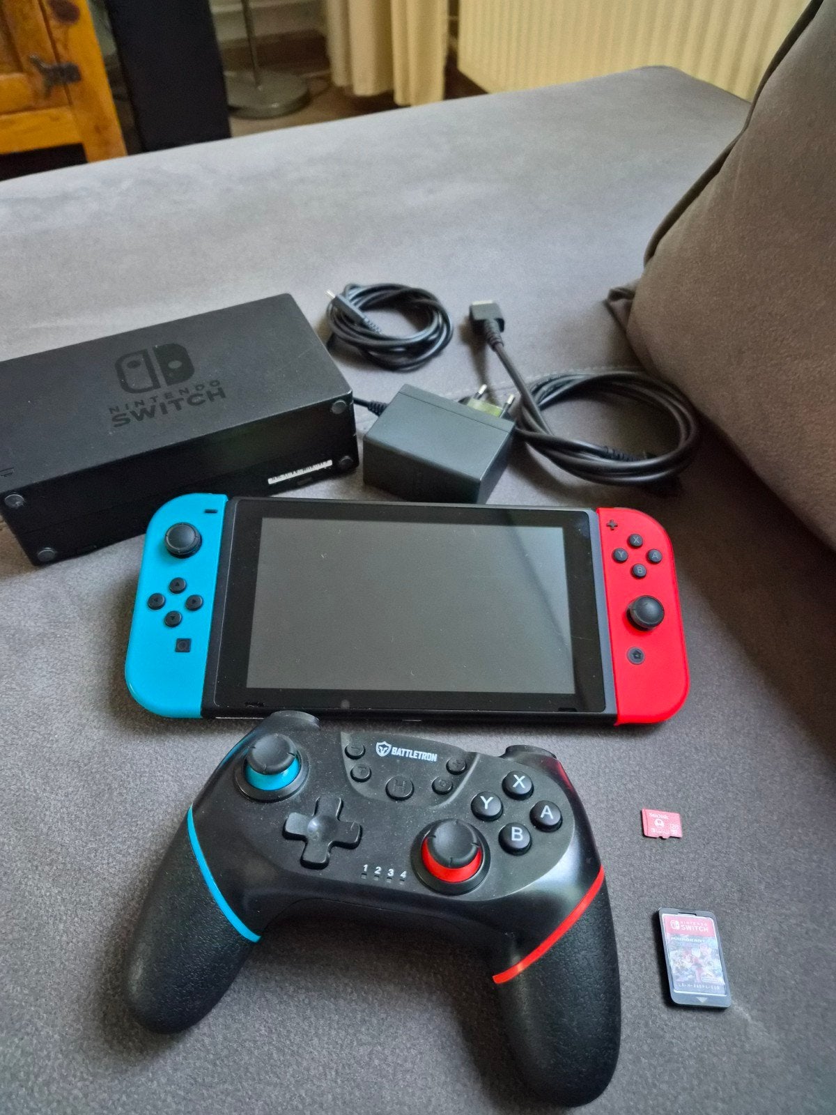 Nintendo Switch, Ophalen, Met 2 controllers, Zo goed als nieuw, Switch Original