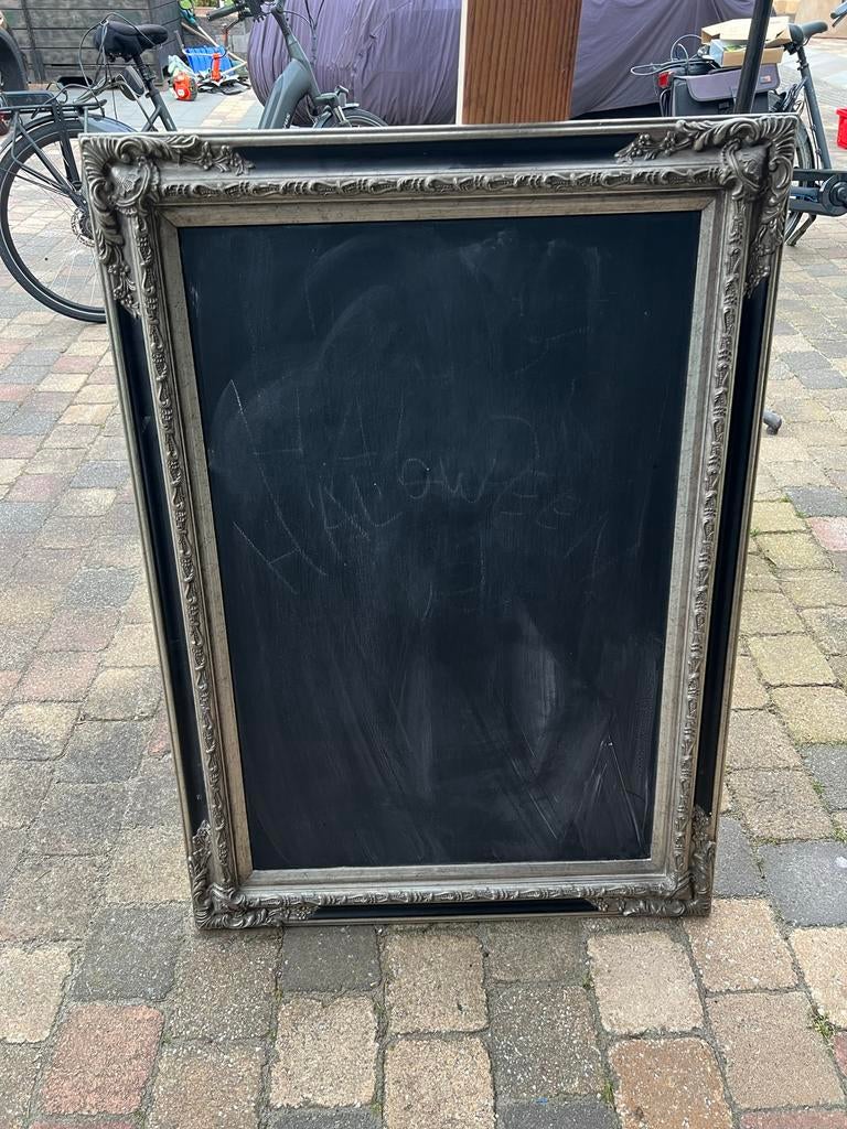 Krijtbord, Ophalen