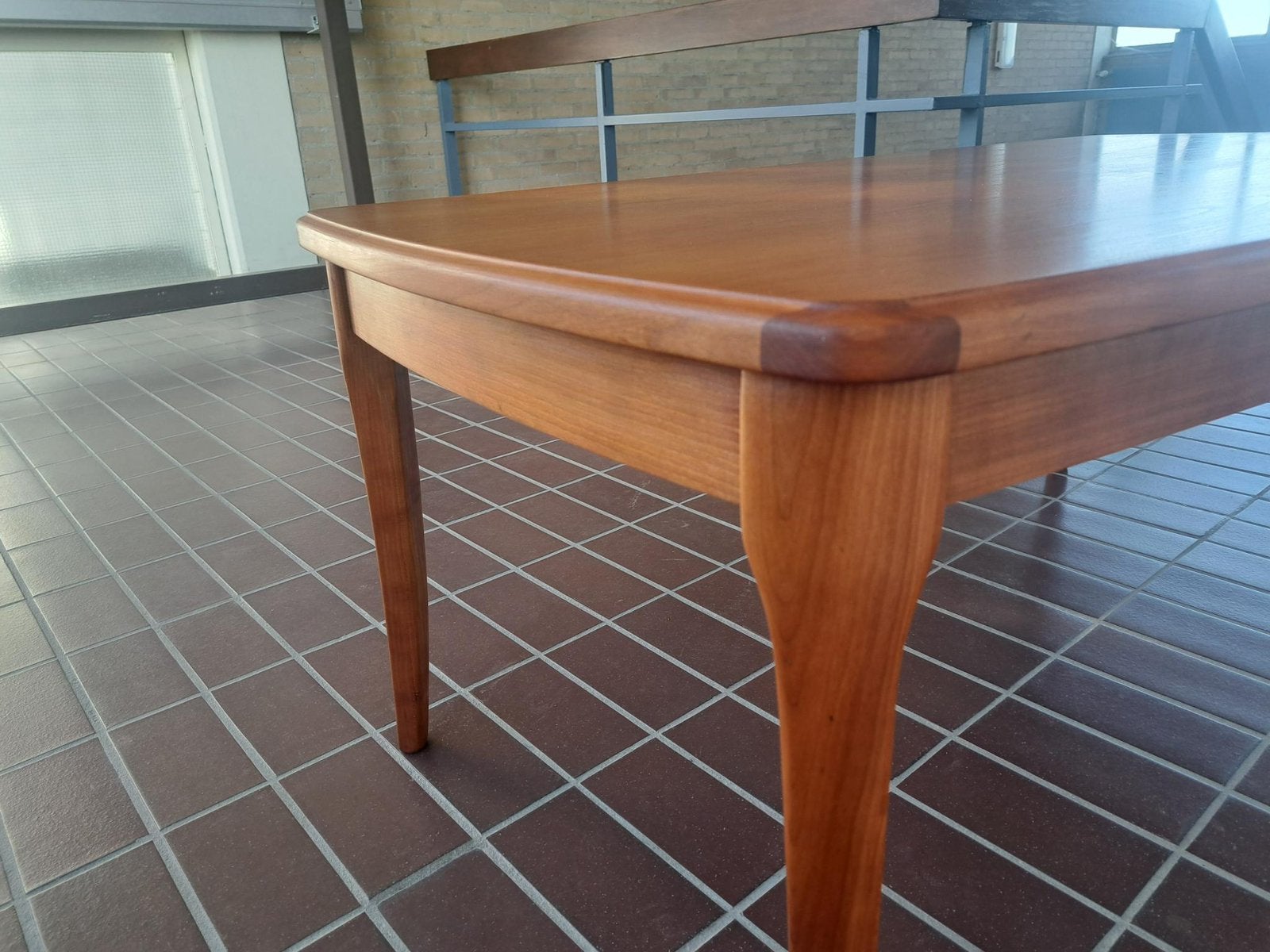 Vintage kersen fineer salontafel, 100 tot 150 cm, Zo goed als nieuw, Kersenhout, Rechthoekig