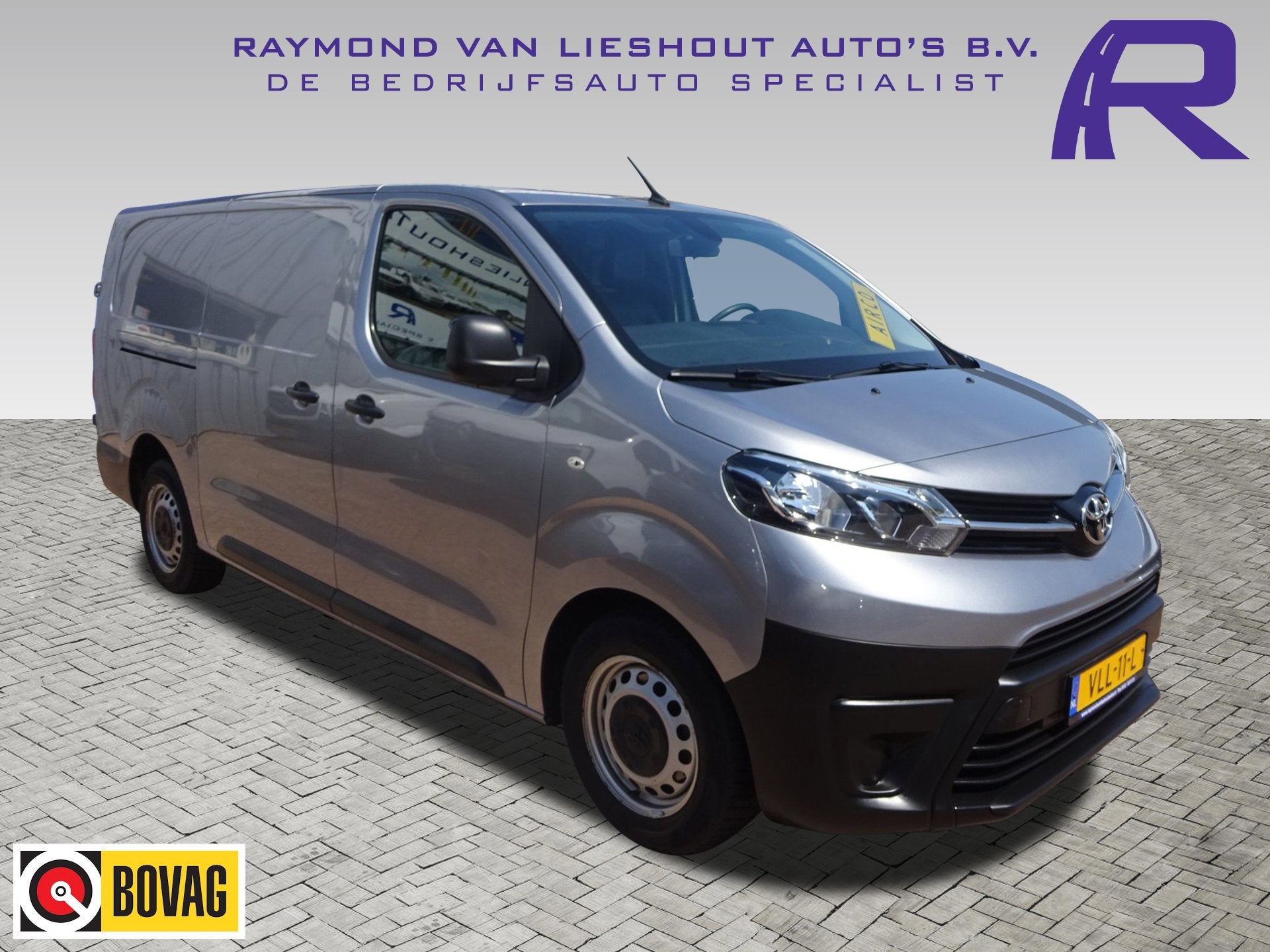 Toyota PROACE Worker 2.0 D-4D Navigator Long L3 AIRCO NAVIGA, Stof, Gebruikt, 4 cilinders, 2000 kg