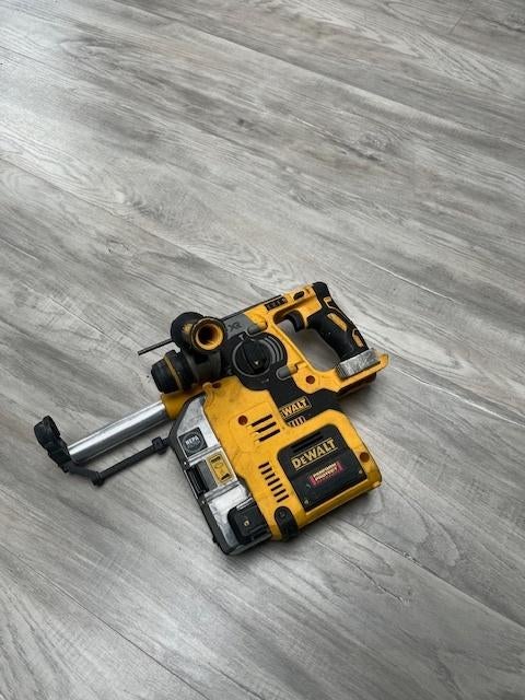 dewalt accu boorhamer afzuiging is verkocht, Doe-het-zelf en Verbouw, Ophalen of Verzenden, Boor- en/of Breekhamer