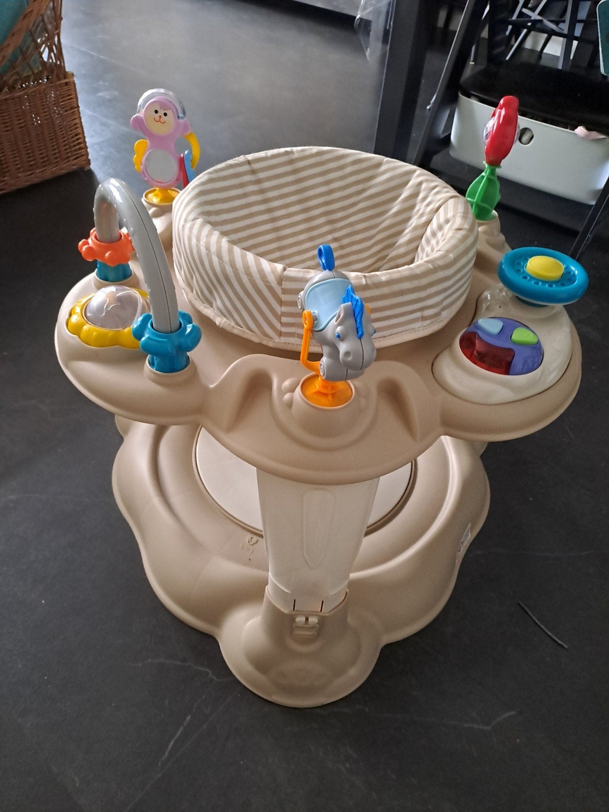 baby multifunctionele activiteiten centrum/tafel, Ophalen, Zo goed als nieuw