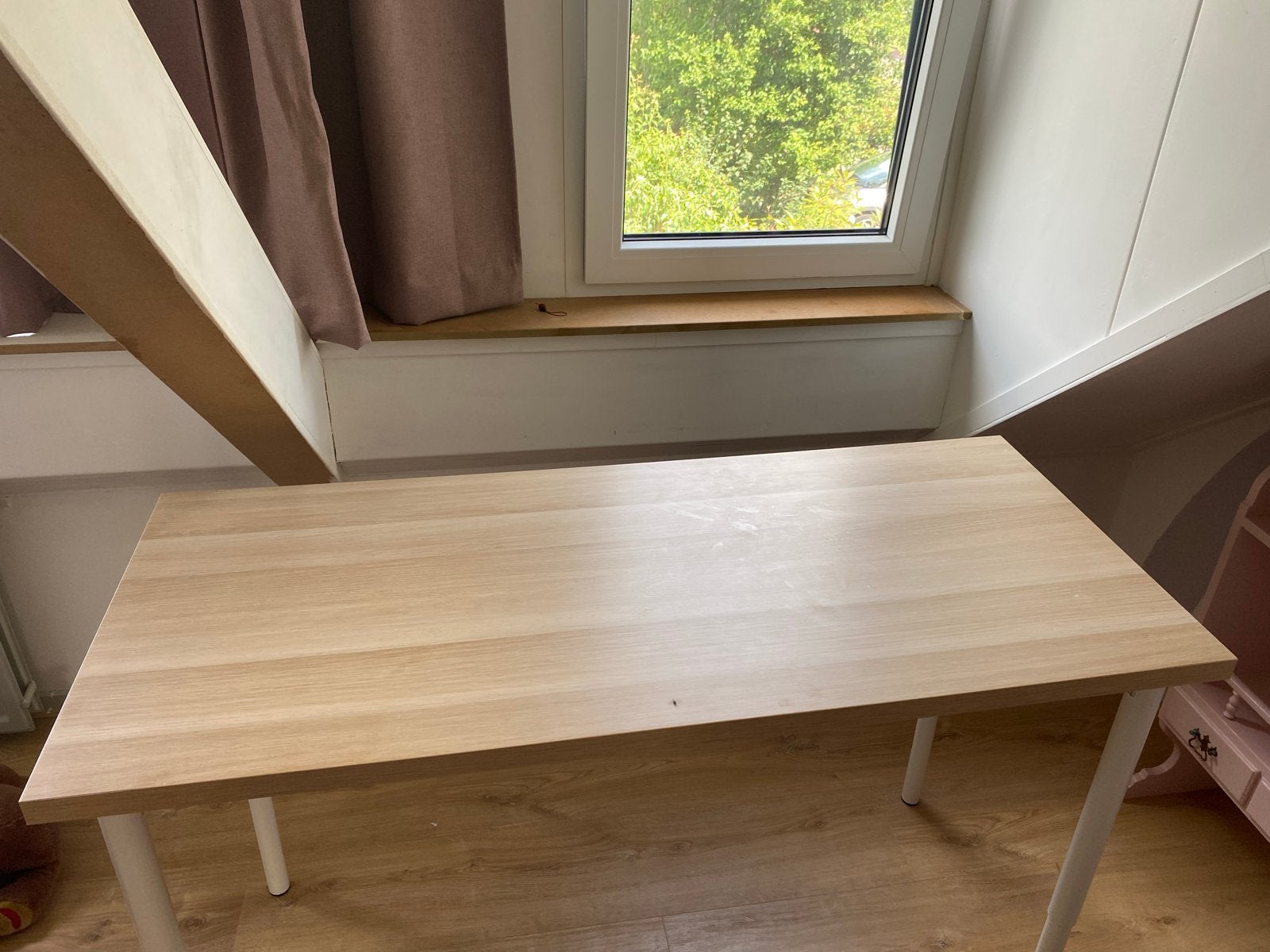 IKEA LAGKAPTEN / OLOV bureau - Zo goed als nieuw, Ophalen, Spaanplaat of MDF, In hoogte verstelbaar, Zo goed als nieuw