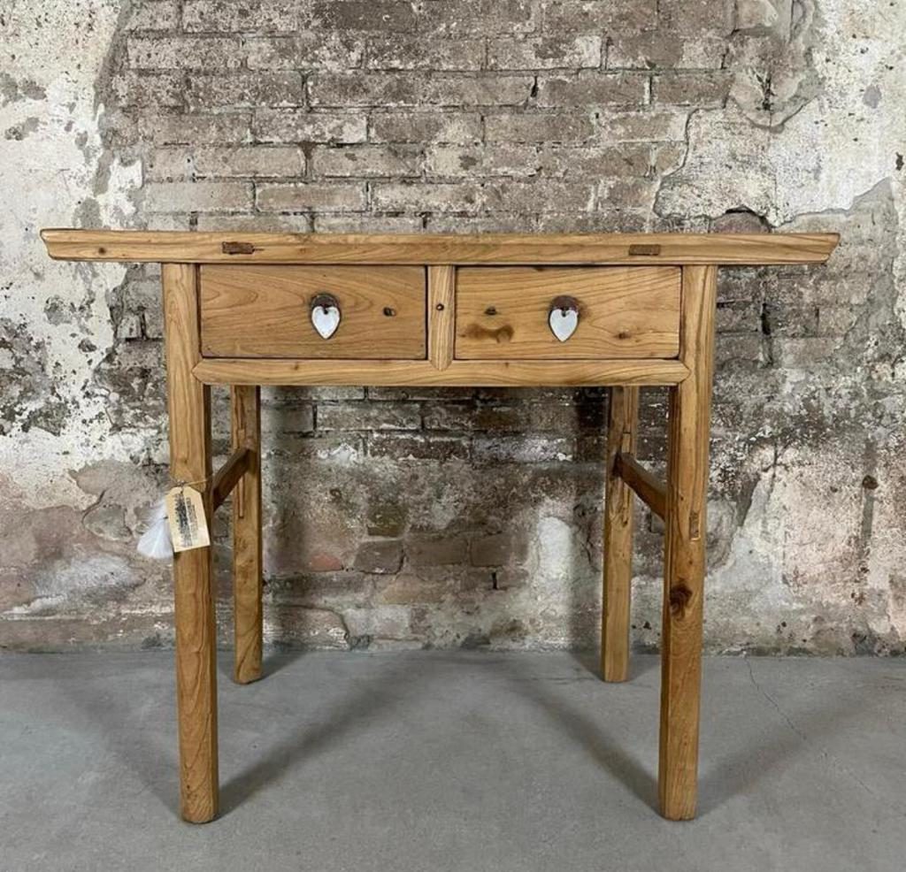 Landelijke sidetable van Luksa, Huis en Inrichting, Tafels | Sidetables, Landelijk, wabi sabi, werelds, japandi o, Huize-Hendriks
