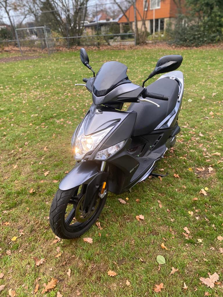 Kymco agility 16+ 52 km/h tekoop, Ophalen, Maximaal 45 km/u, Zo goed als nieuw, 50 cc