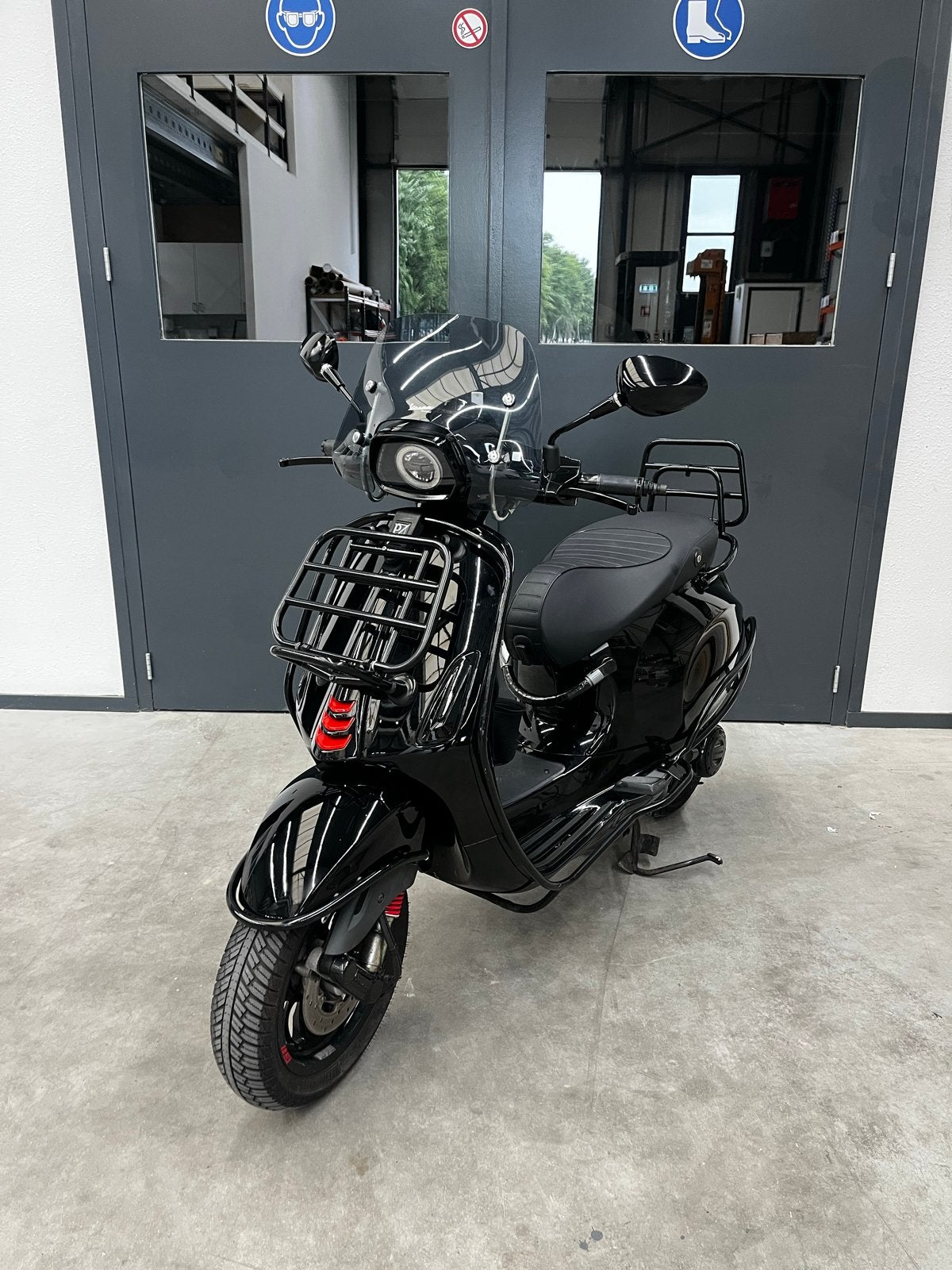 Vespa Sprint 2018 - Zeer Goede Staat, Volledig Opties, Ophalen, Overige modellen, Maximaal 45 km/u, Zo goed als nieuw