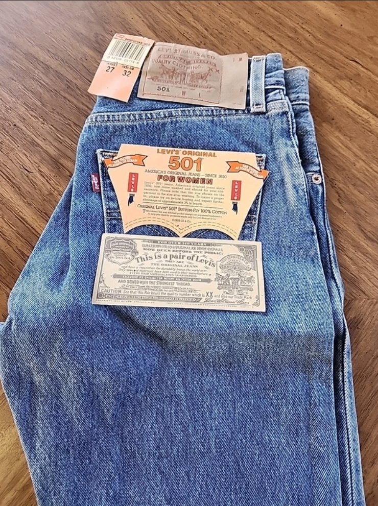 Vintage Levi's 501, Kleding | Dames, Blauw, Nieuw, Ophalen of Verzenden, W27 (confectie 34) of kleiner