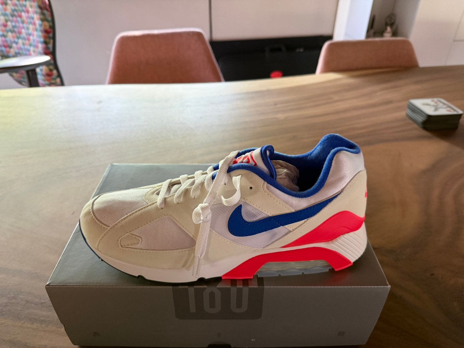 Nike air 180, 2024 Ultramarine, mt 46 Nieuw in de doos, Wit, Nieuw, Ophalen of Verzenden, Sneakers of Gympen
